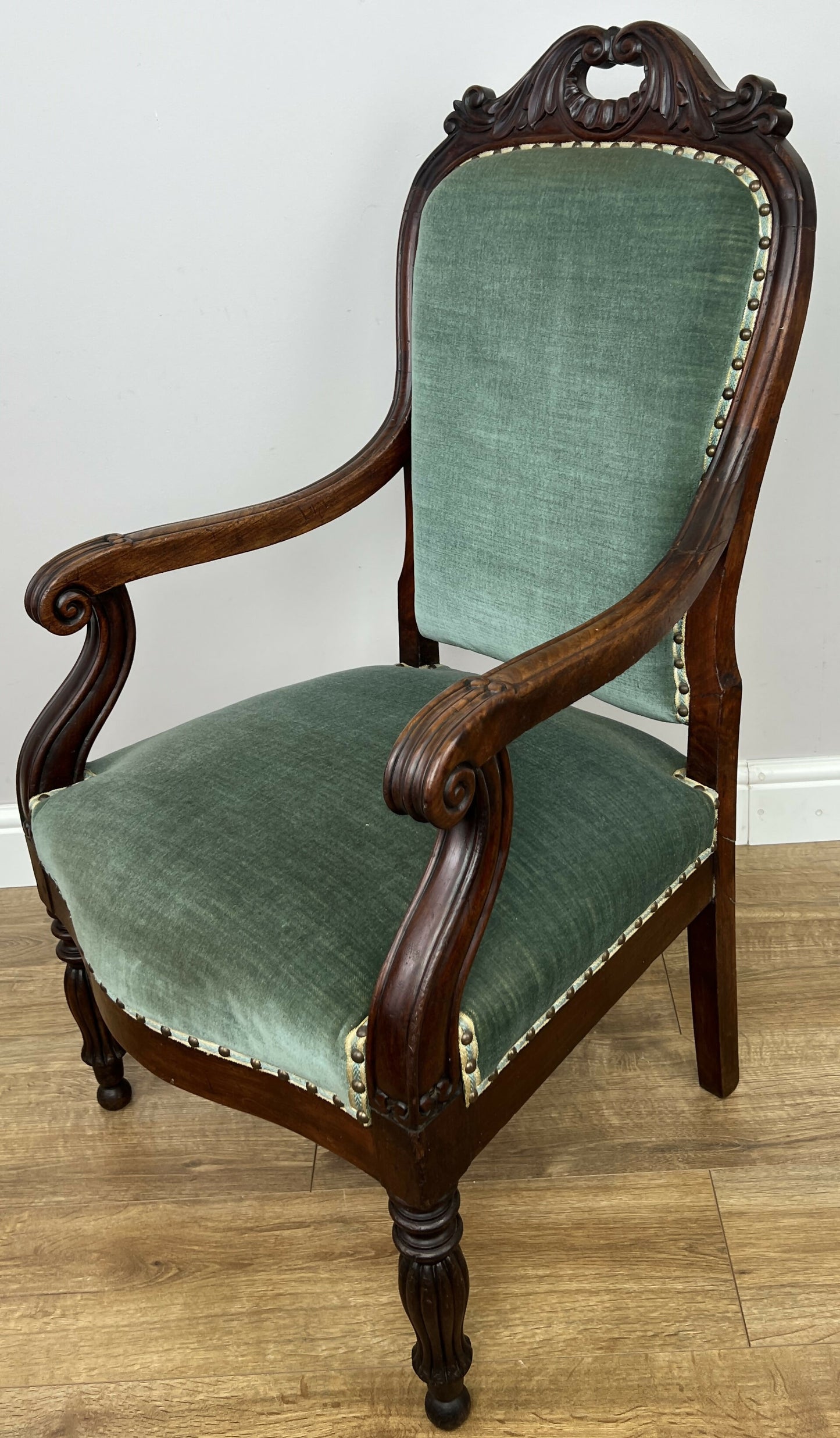 Armchair Antique French Style Walnut Upholstered Seat Carved Chair LOT 6286