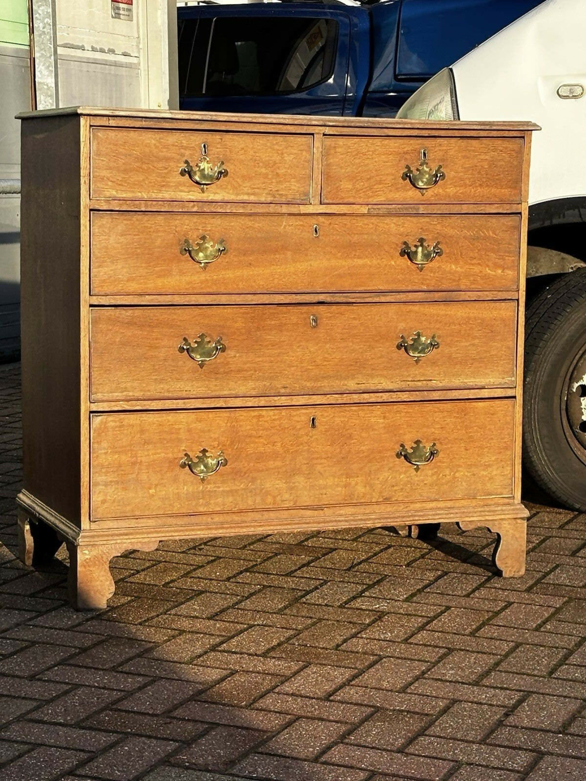 Vintage Georgian Light Oak Chest Of Drawers.