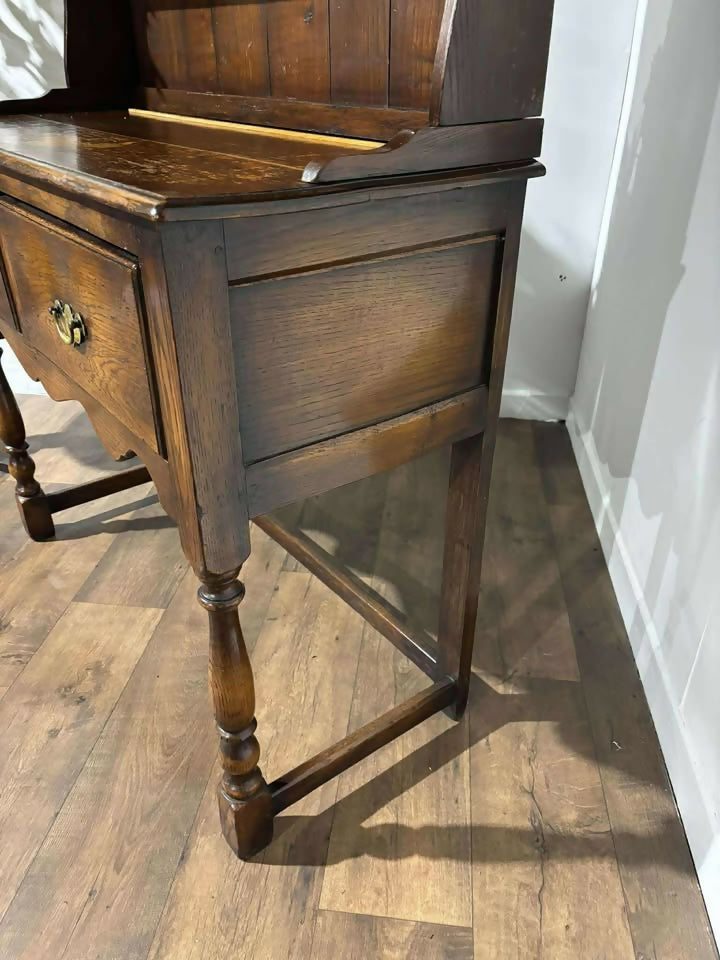 Vintage Oak Dresser on Turned Supports