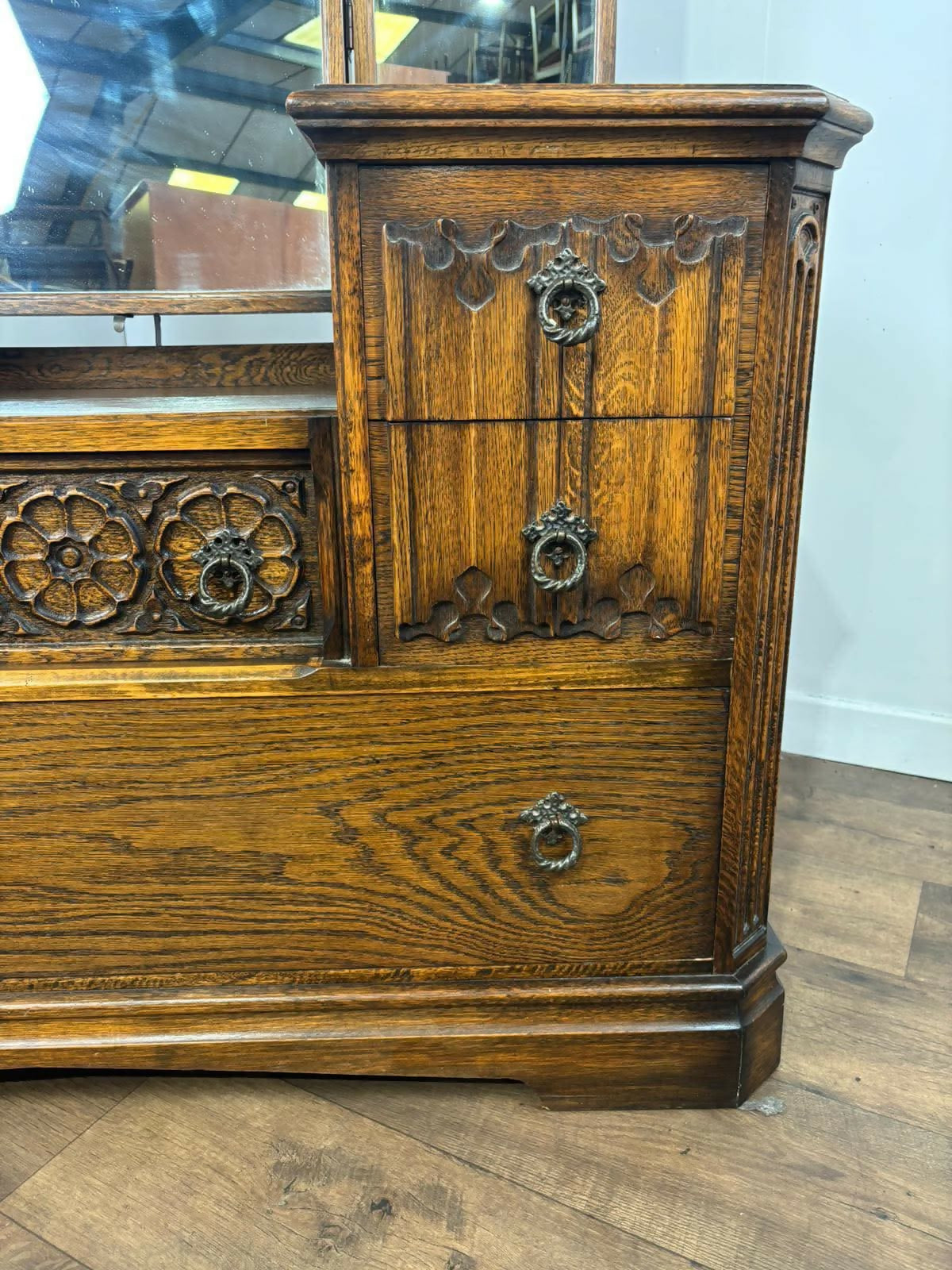 Vintage Oak Dressing Table With Triptych Mirror
