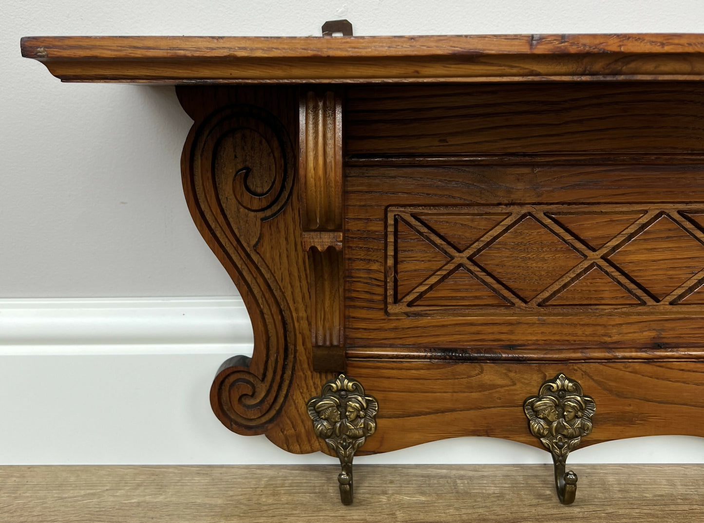 Coat Rack Vintage French Oak Wall Mounted 6 Hooks Carved Rack Hanger LOT 6208