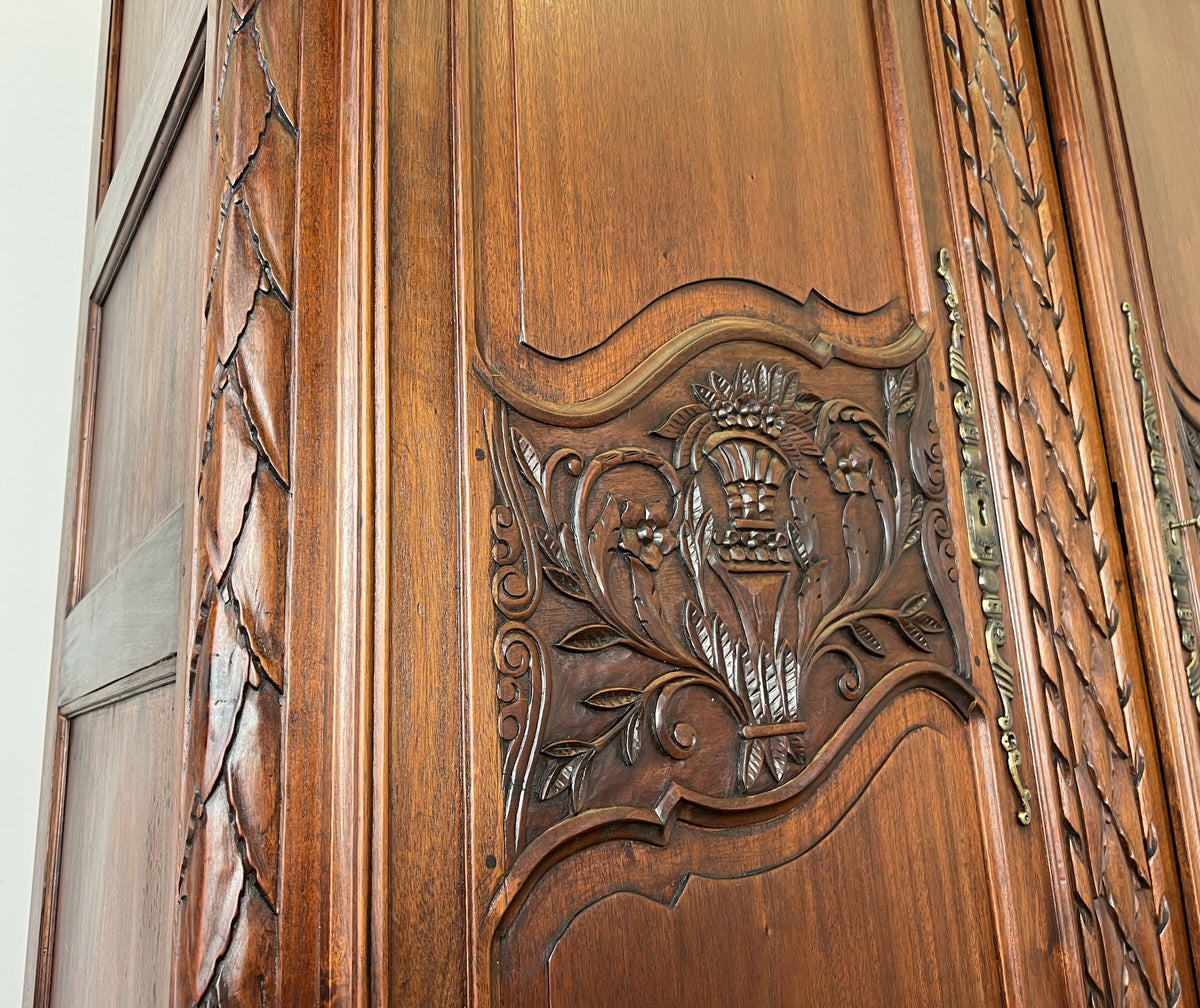 Wardrobe Antique French Style Walnut Two Door Carved Armoire LOT 6499