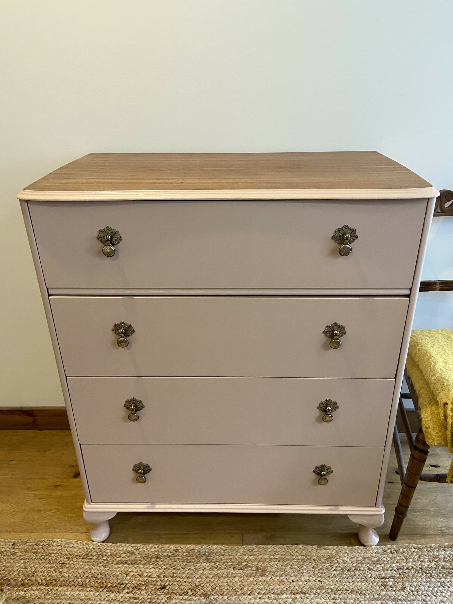 Vintage chest of drawers, pink