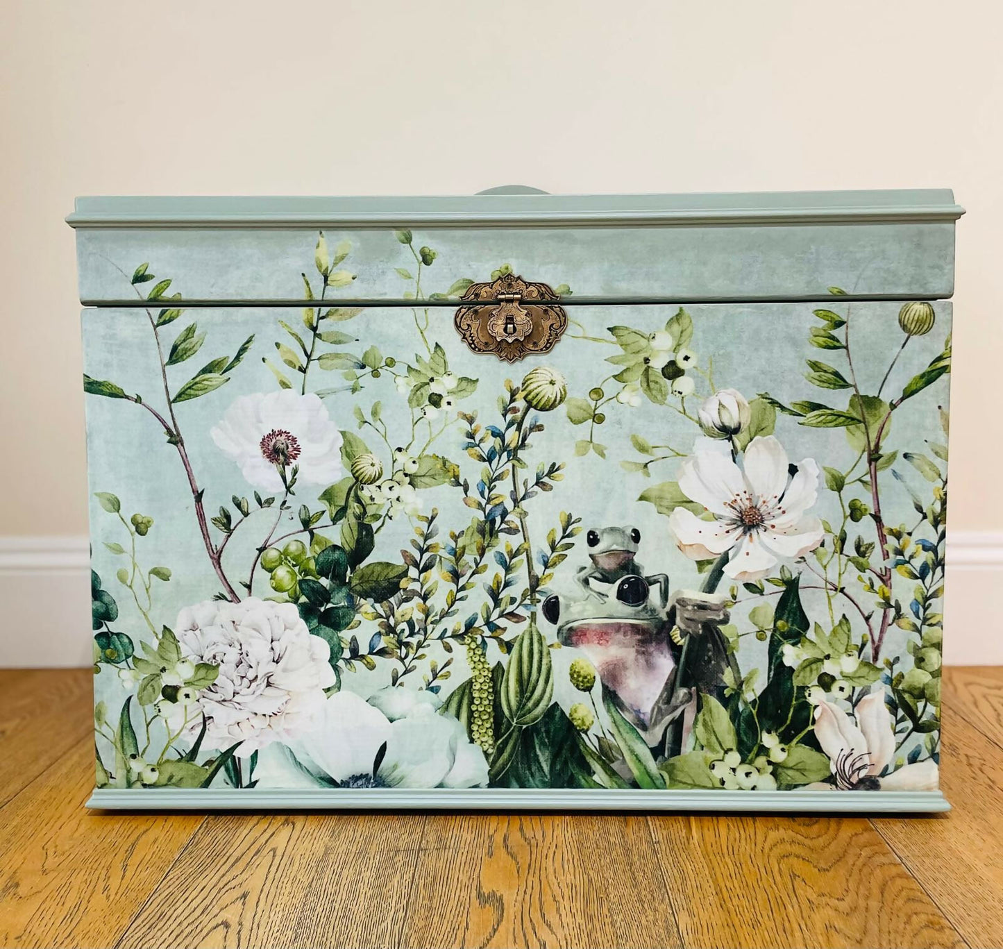 Storage Chest Upcycled Furniture Green Frog Foliage Vintage Storage Box Ottoman