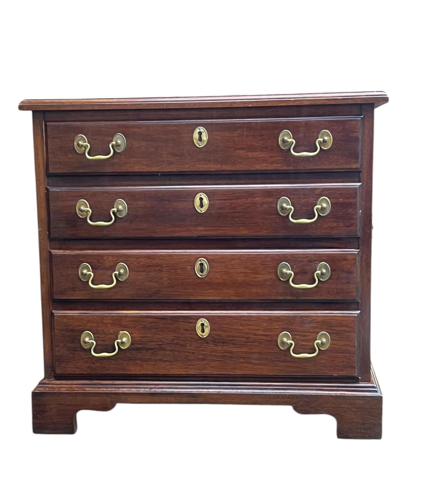 Vintage Henkel Harris solid Mahogany Chippendale style chest of drawers / bedside