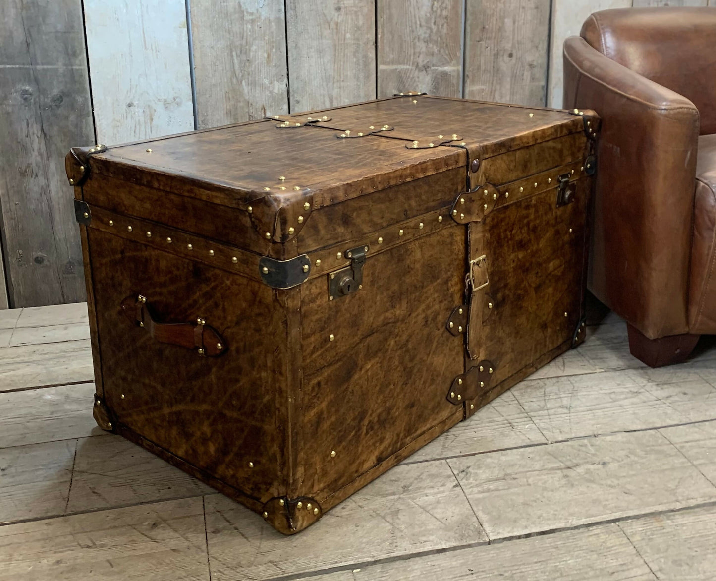 Luxury Handmade Leather Coffee Table Vintage Storage Trunk