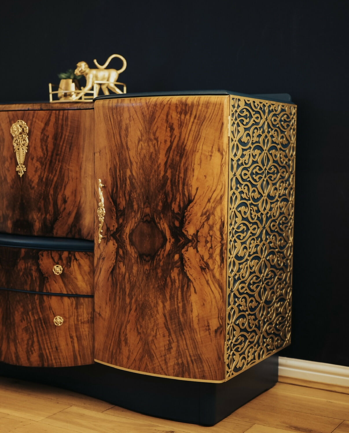 Art Deco style Drinks Cabinet Cocktail Bar