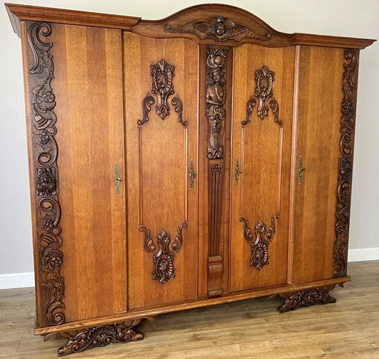 Wardrobe Vintage French Style Four Door Carved Armoire Cabinet LOT 6147