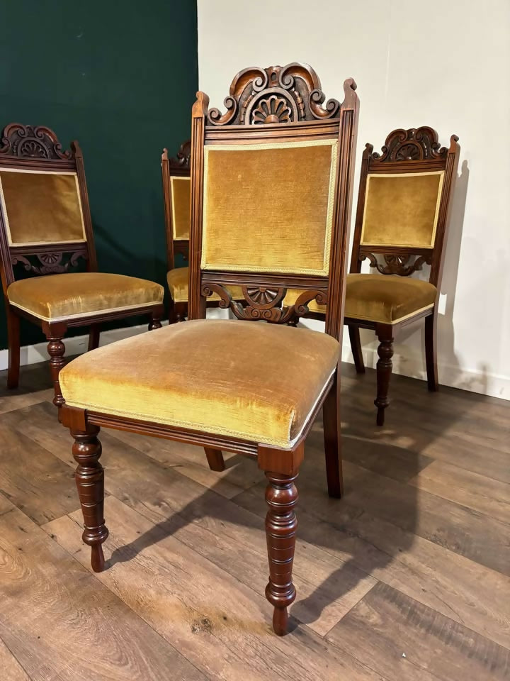 Four Edwardian Carved Walnut Dining Chairsm