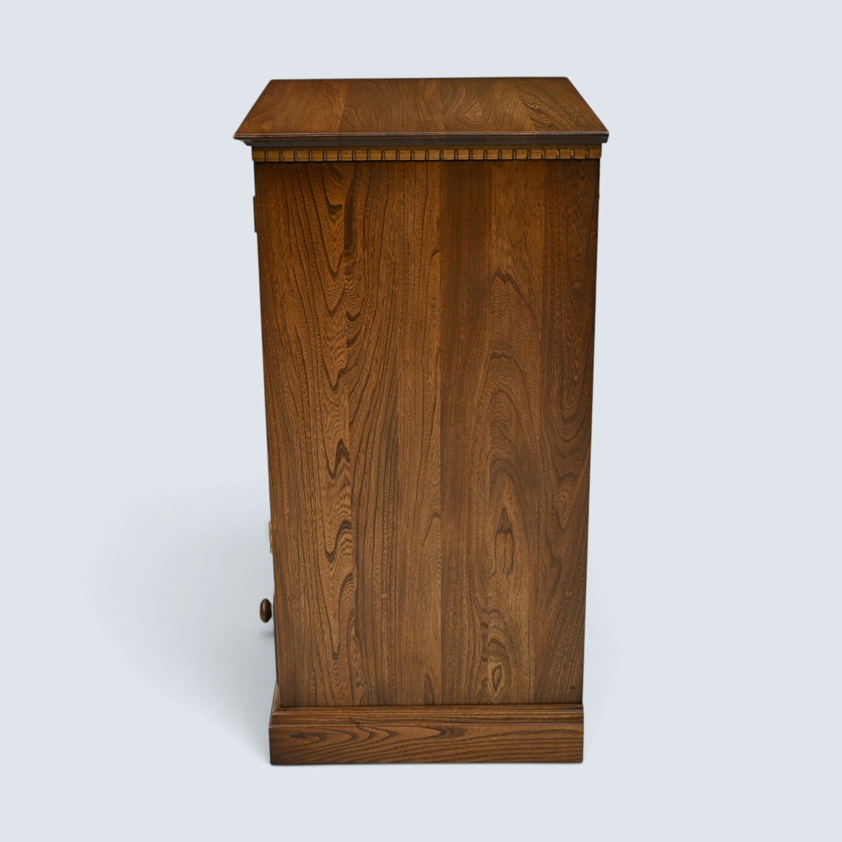 Ercol Hi Fi Cabinet with Lift Up Top For Vinyl Record Player FREE UK Delivery*