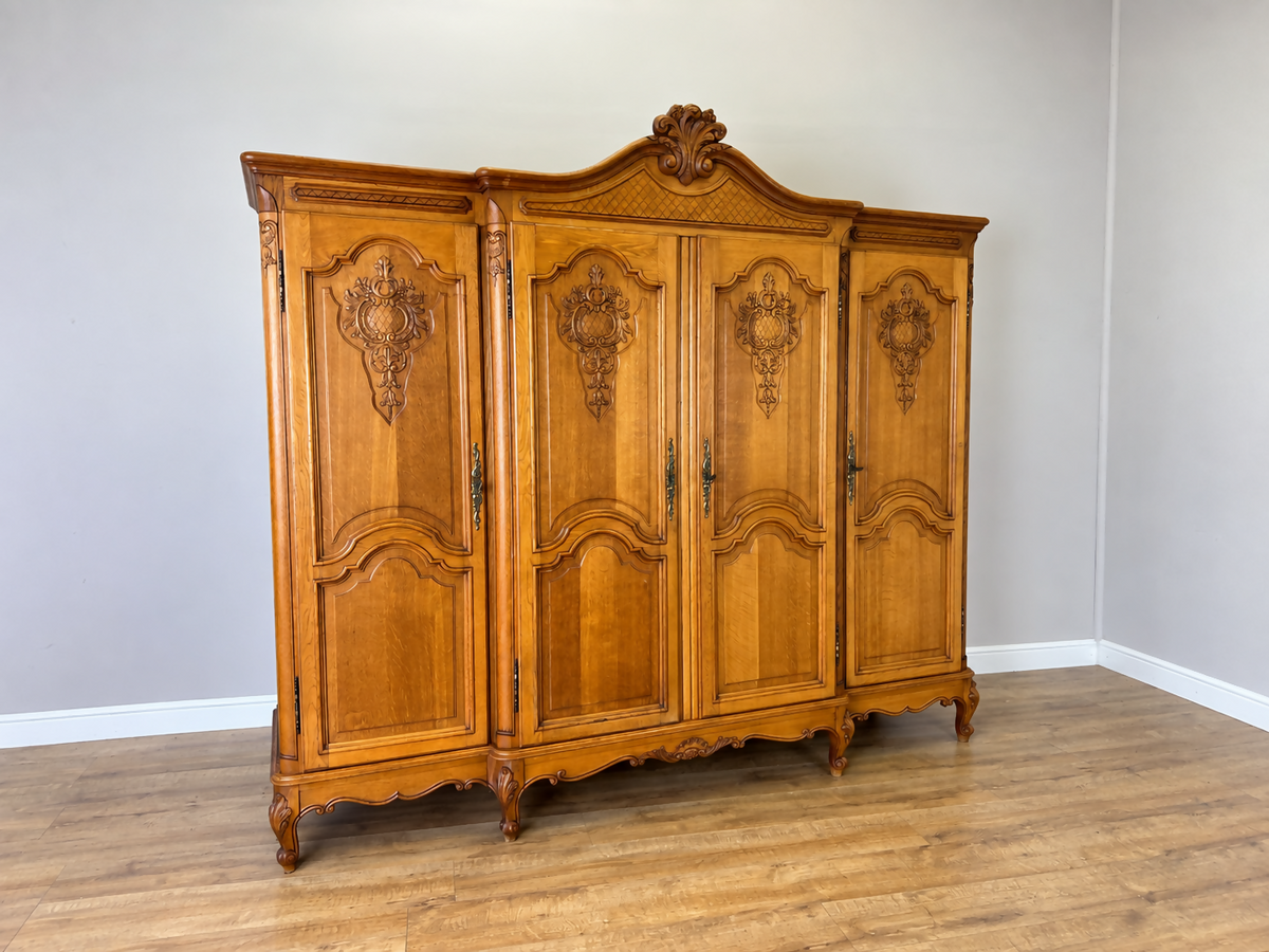 Wardrobe Vintage French Louis XVI Style Oak Four Door Carved Armoire LOT 6516