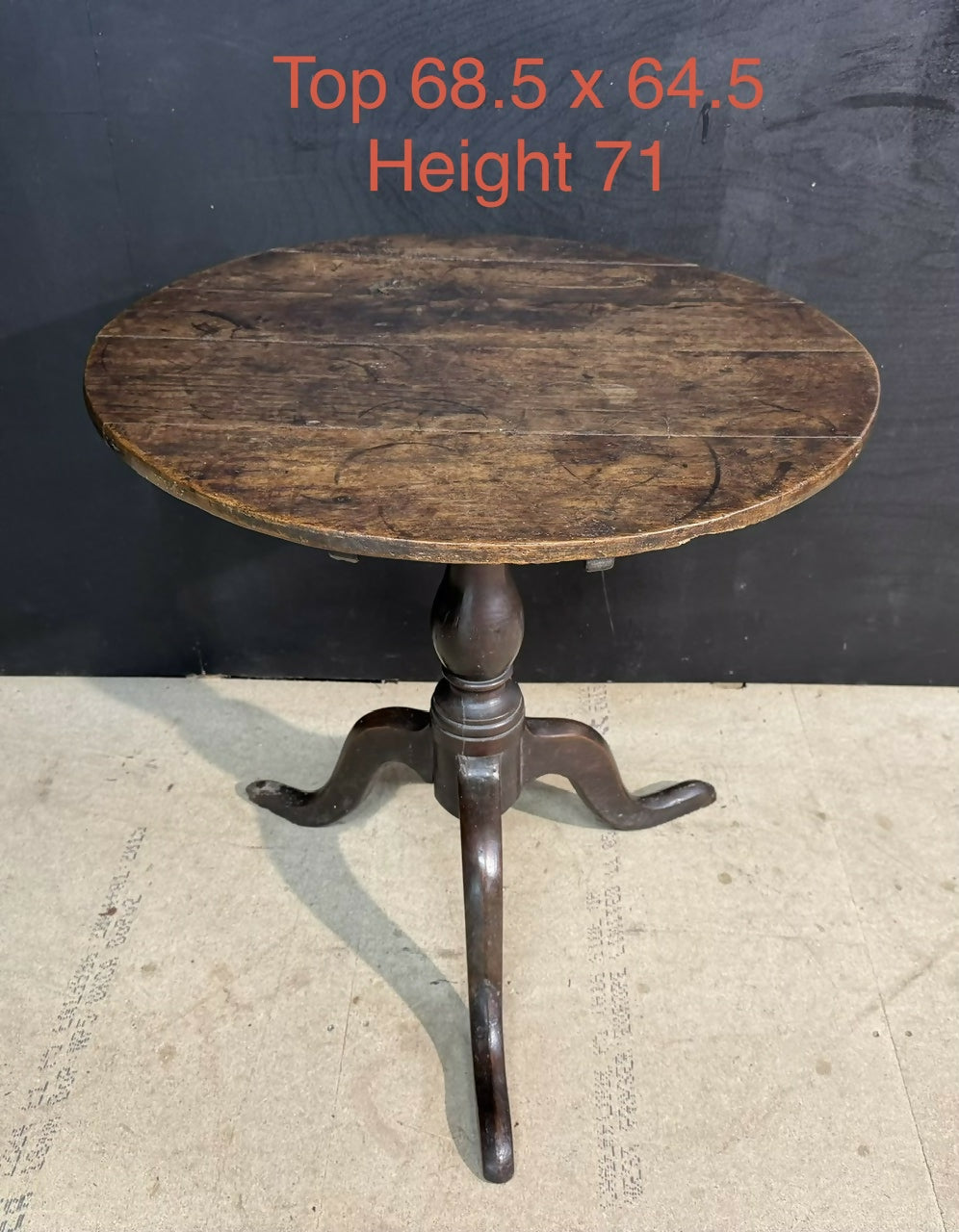 Georgian Oak Tilt Top Table