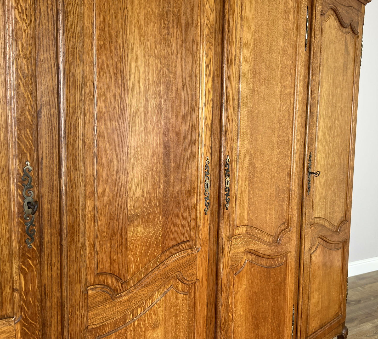 Wardrobe Vintage French Louis XVI Style Oak Four Door Carved Armoire LOT 6401