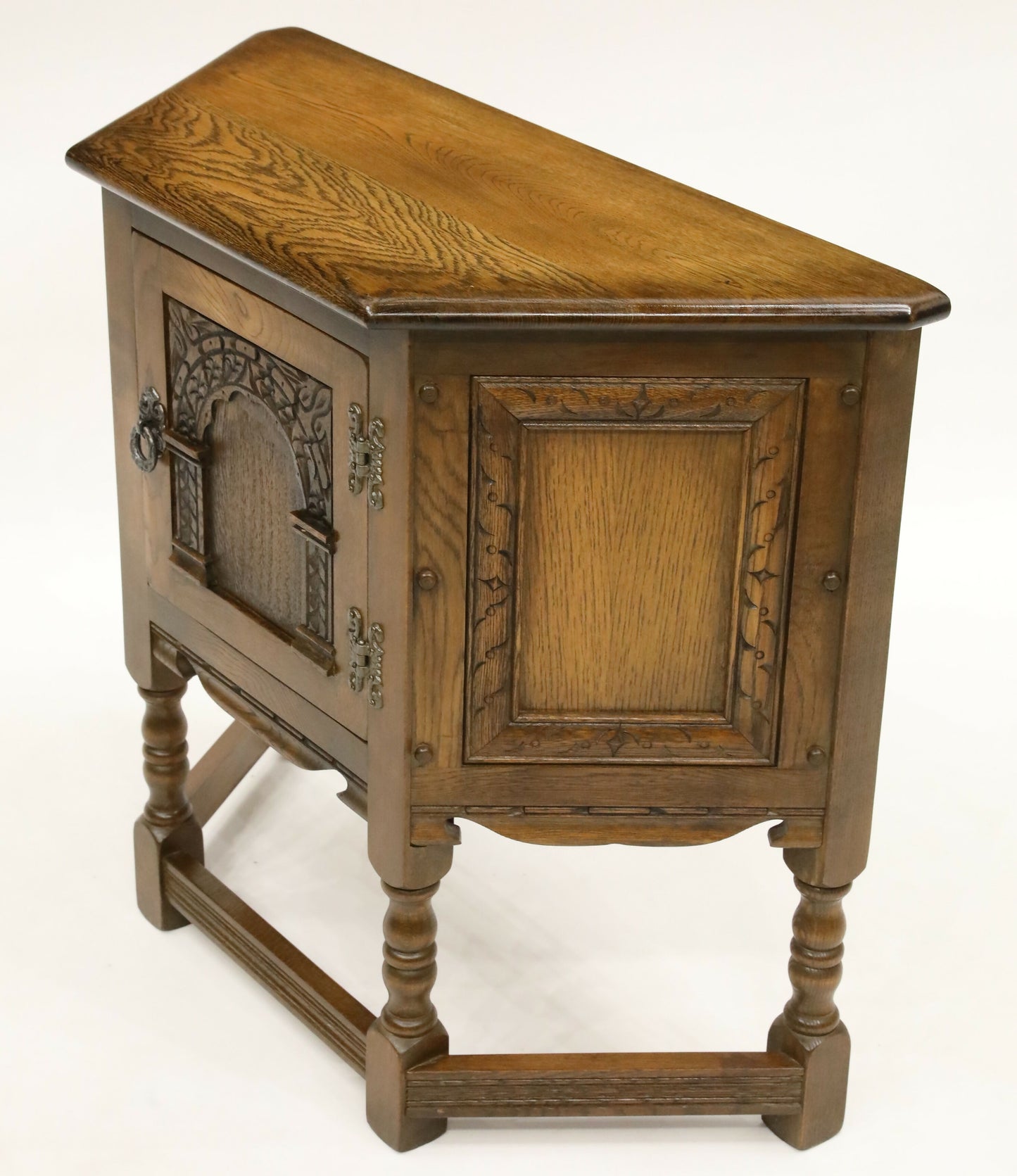 Old Charm Canted Table Sideboard Light Oak Finish FREE UK Delivery*. SBR7852/2303C