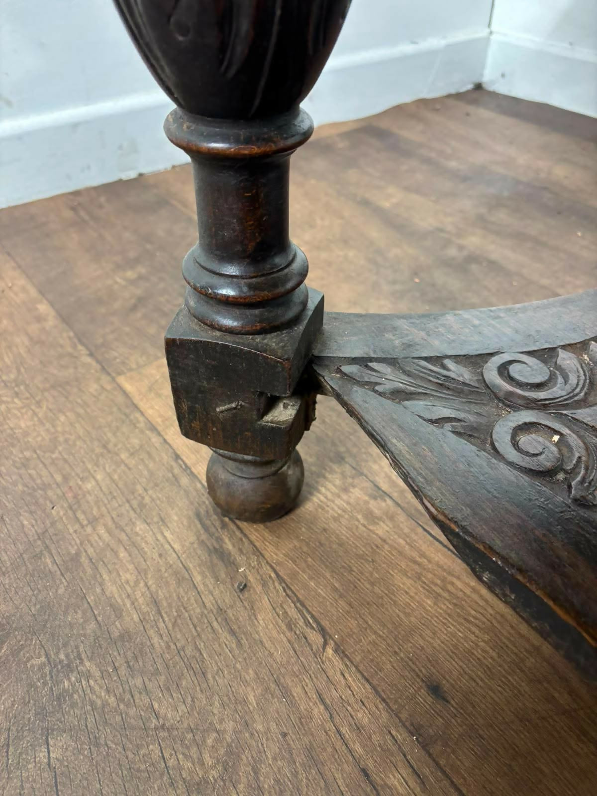 Early Victorian Heavily Carved Oak Octagonal Centre Table