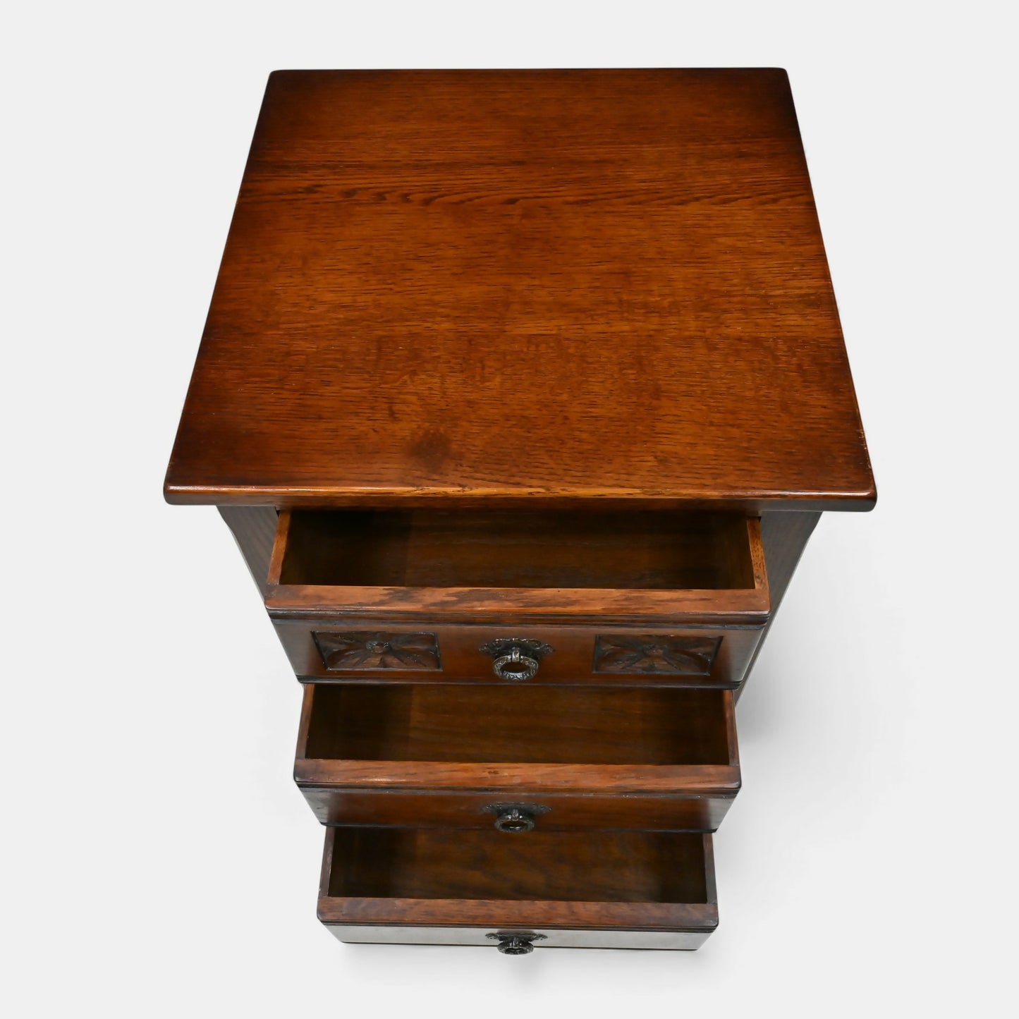 Small Chest Of Drawers Old Charm Bedside 3 Drawers Tudor Brown FREE UK Delivery*. SBR11021/0710E