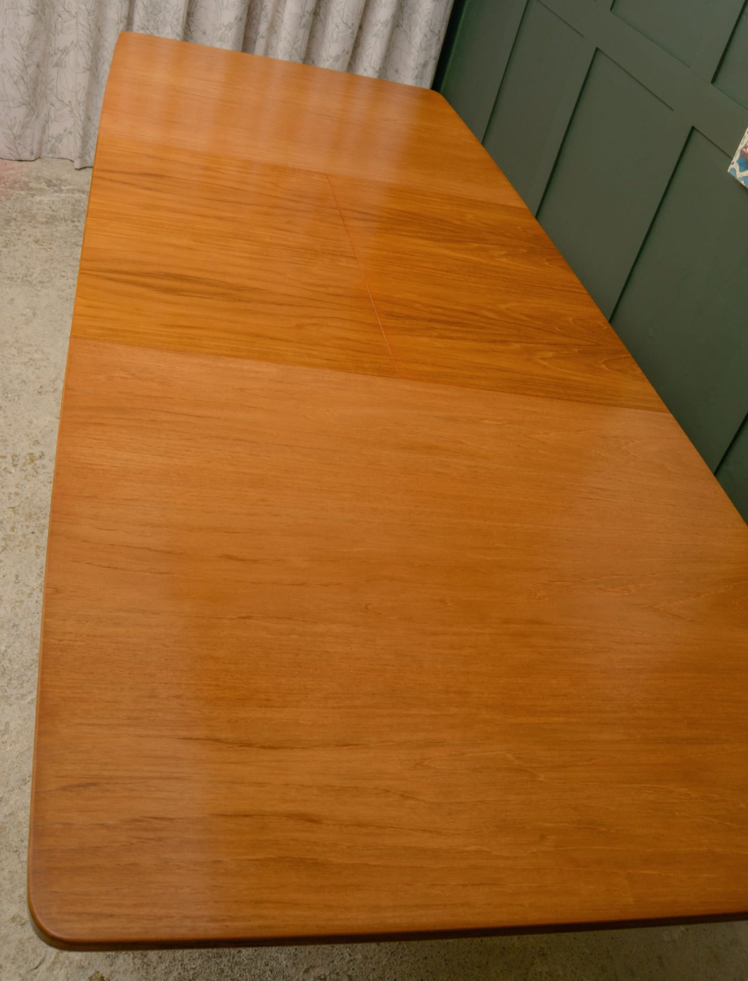 McIntosh T3 Extending Teak Dining Table - 7.7 Foot