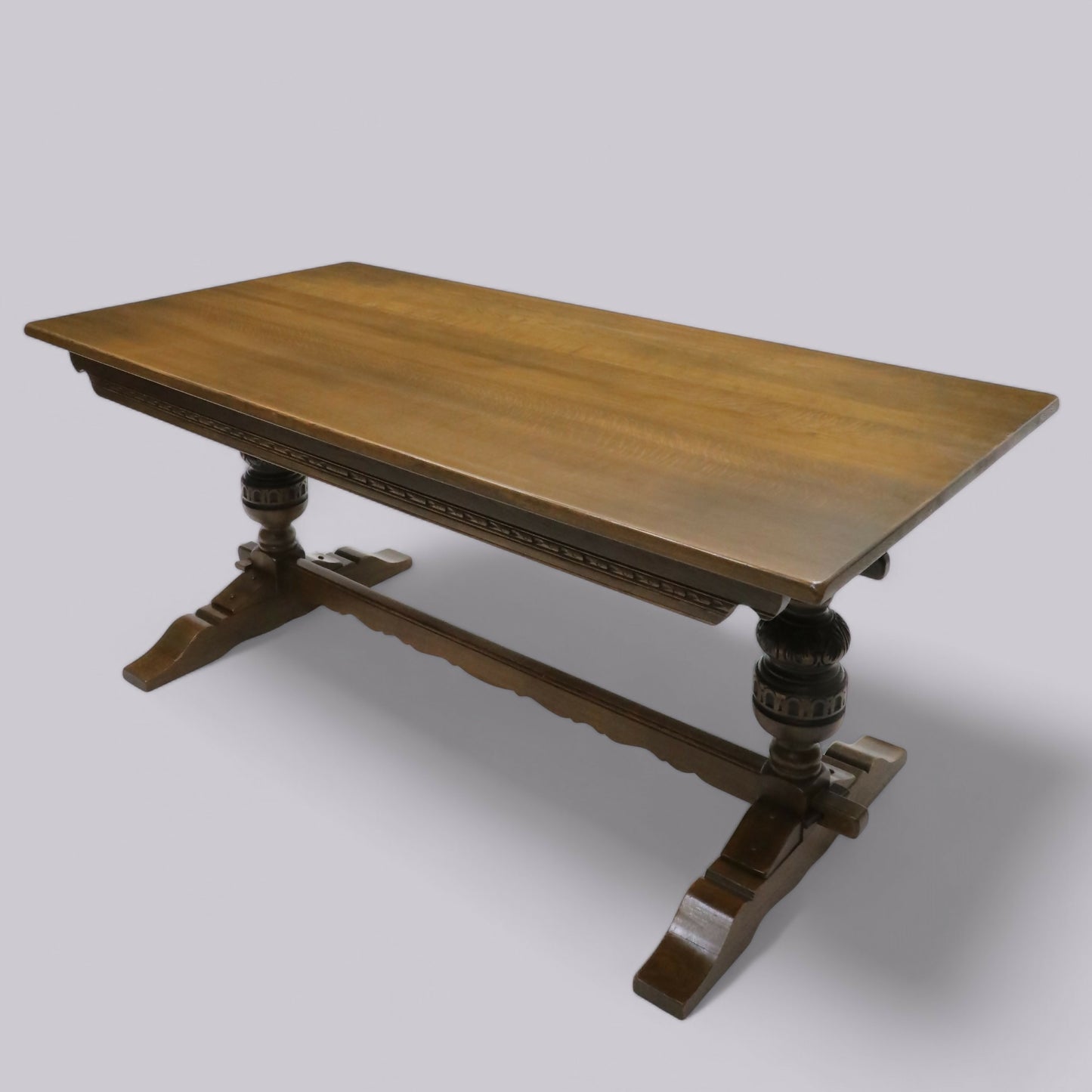 Old Charm Solid Oak Dining Table Seats 8 Places Light Oak FREE UK Delivery. SBR9538/1009D