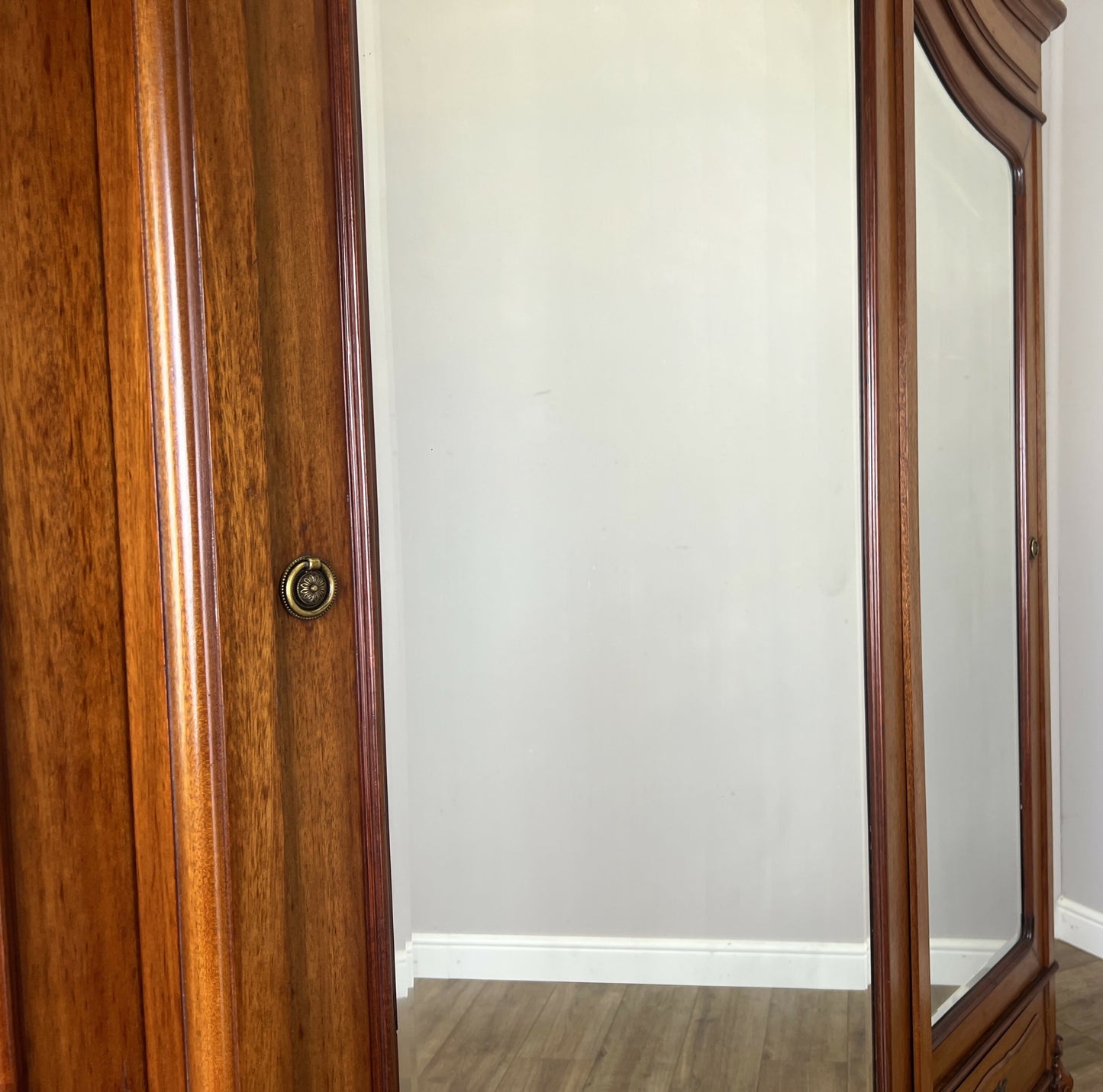 Wardrobe Antique French Mahogany Three Door Mirrored Carved Armoire LOT 6127