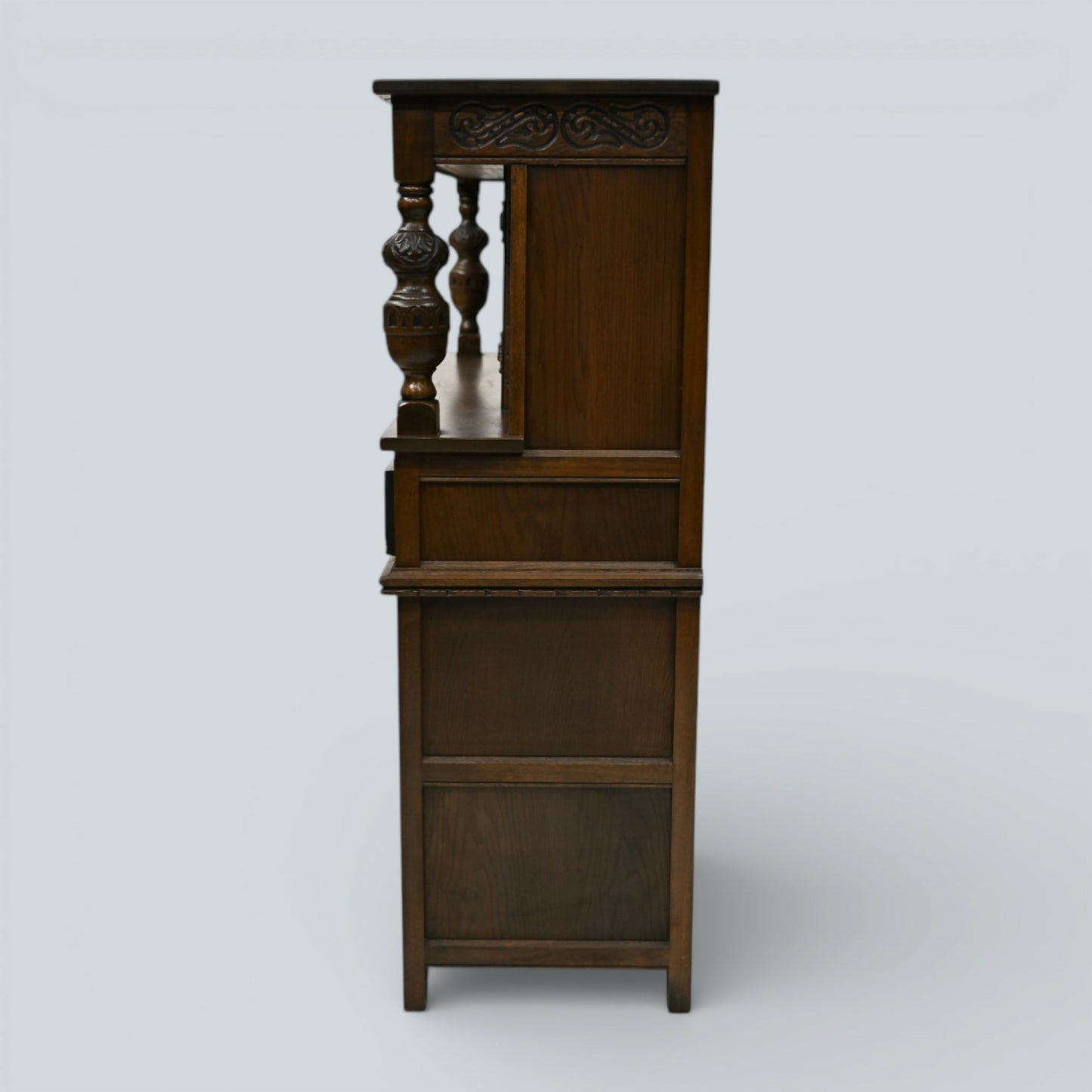 Old Charm Gothic Court Cupboard Buffett Sideboard Light Oak FREE UK Delivery.