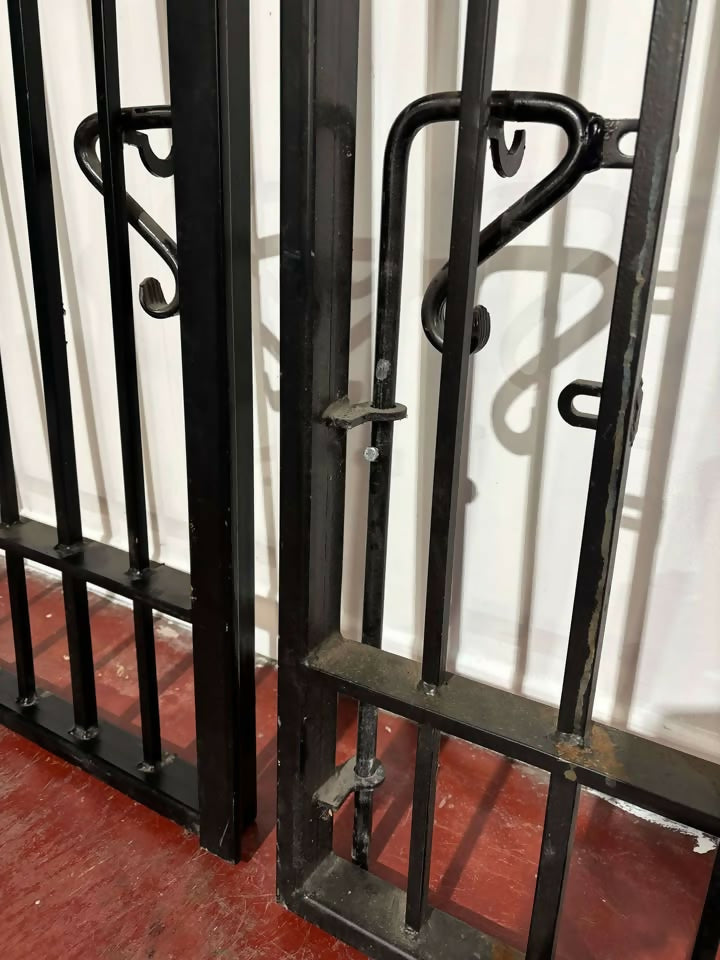 Very Large Steel Galvanised & Powder Coated Gates3