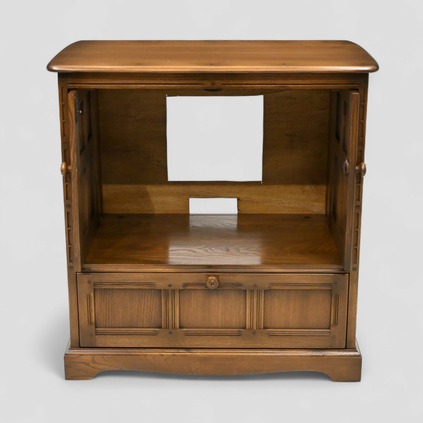 Ercol Mural TV Video Cabinet Golden Dawn Corner Flap Model 839 FREE UK Delivery. SBR10795/0508E