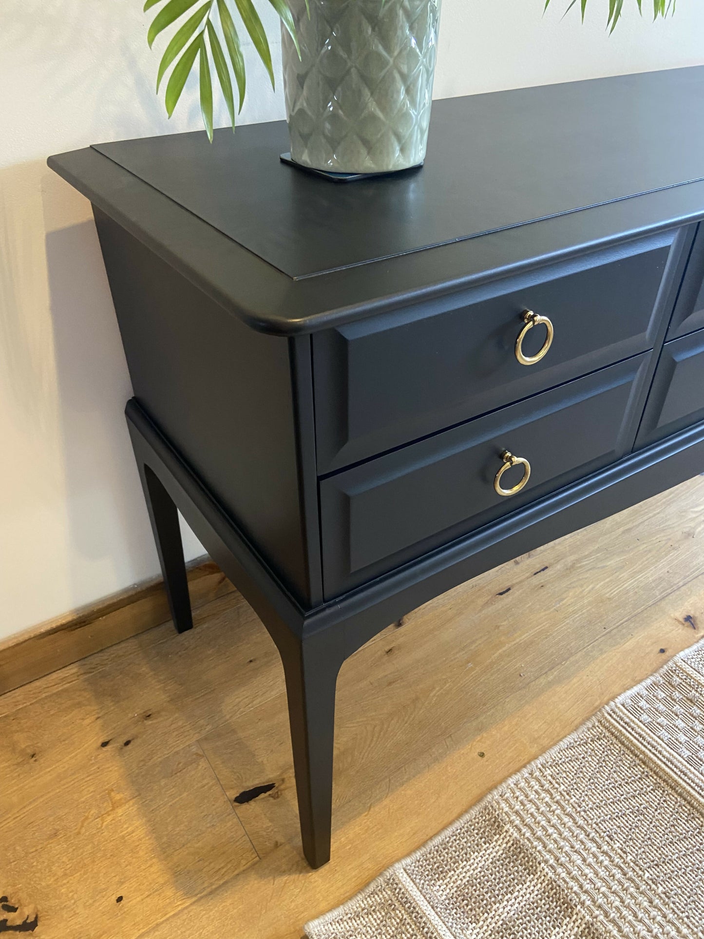 Stag six drawer console/dressing table/sideboard/tv stand