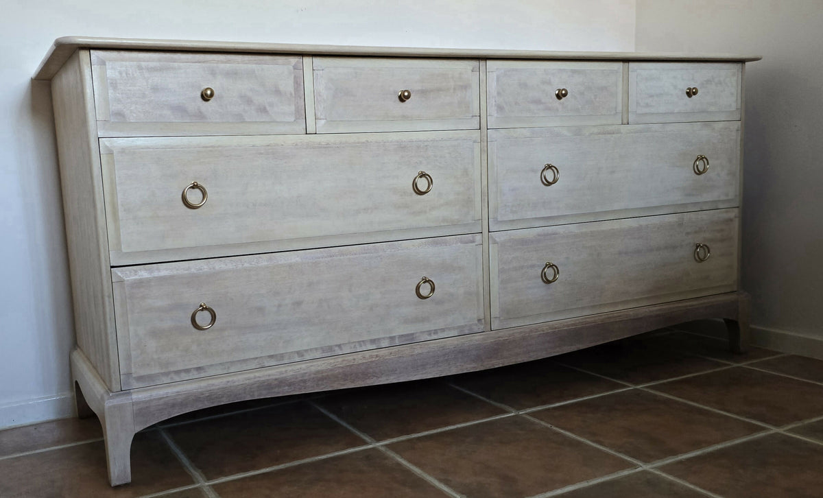 Stag Minstrel Captain Chest