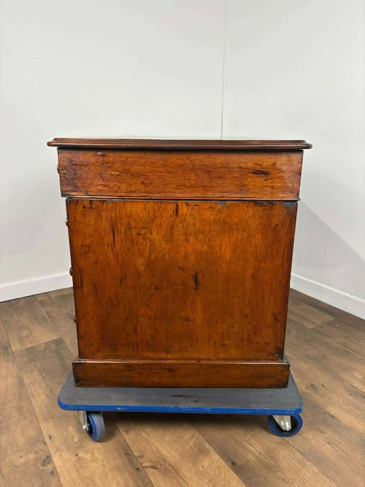 Victorian Oak Twin Pedestal Desk with Black Leather Writing Surface
