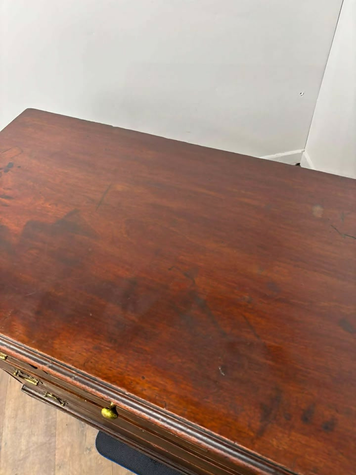 Georgian Mahogany Chest of Drawers