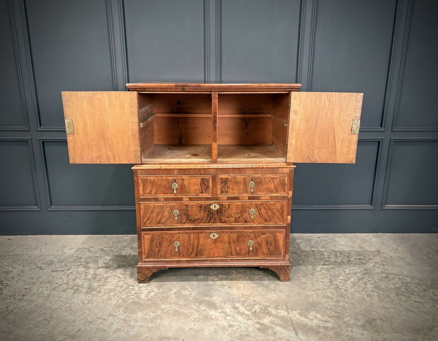 Vintage Walnut Drinks Cocktail Cabinet On Chest