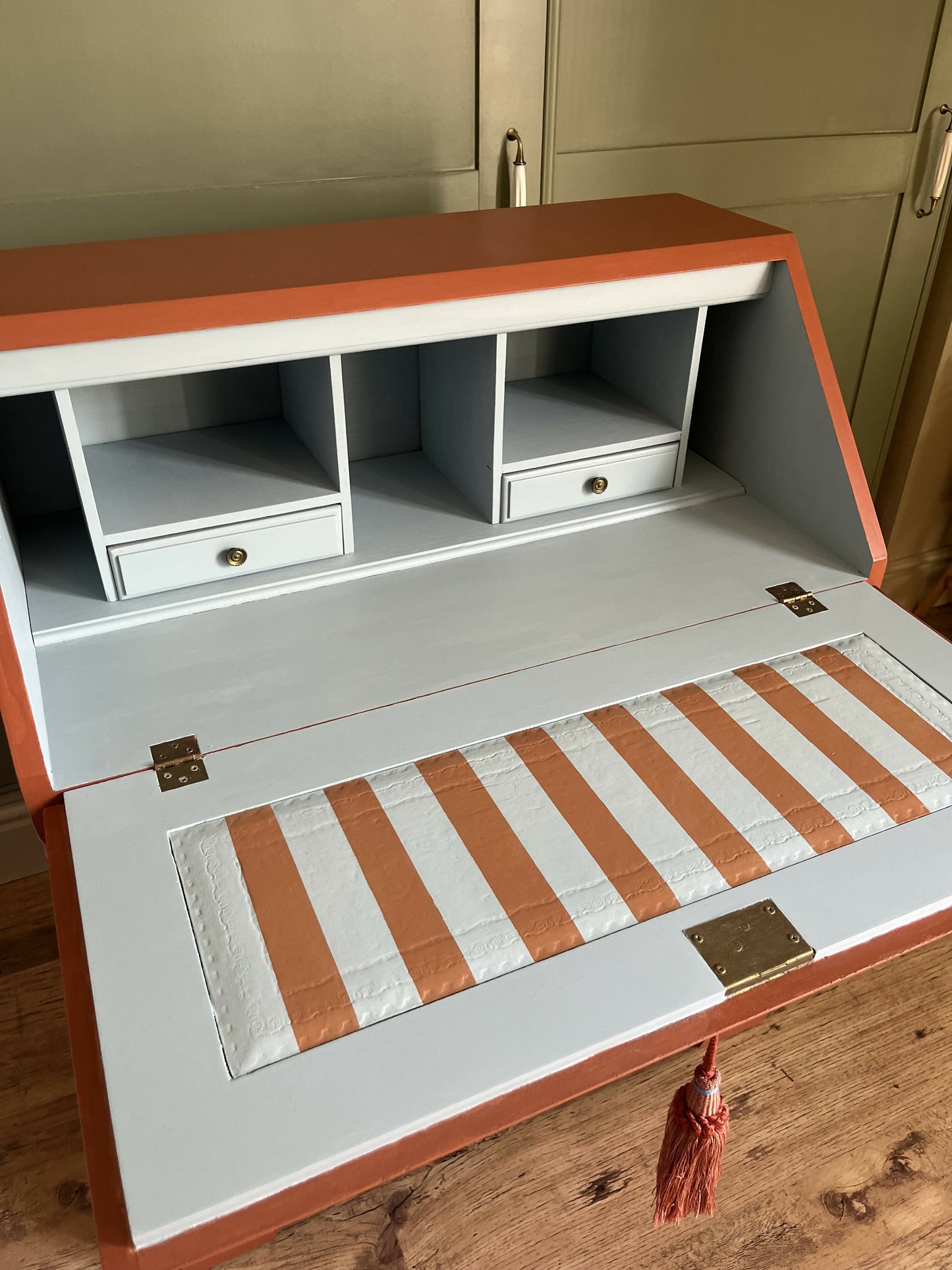 Bureau Writing Desk