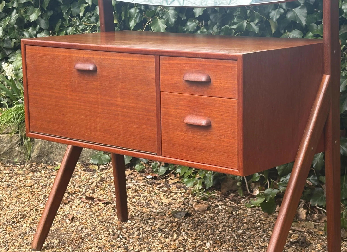 Vintage 1960's Ølholm Møbelfabrik Teak Vanity Table