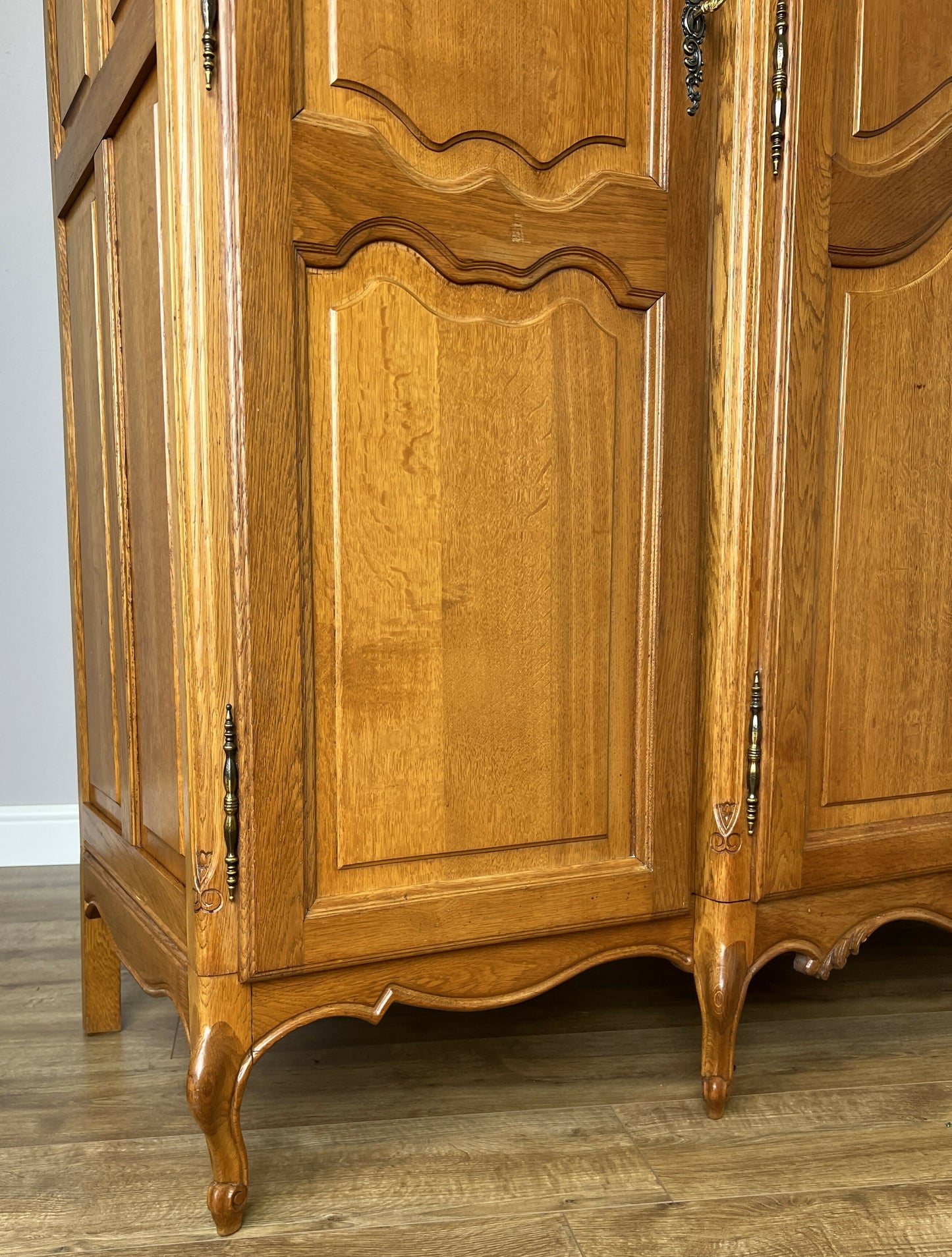 Wardrobe Vintage French Louis XVI Style Oak Four Door Carved Armoire LOT 6463
