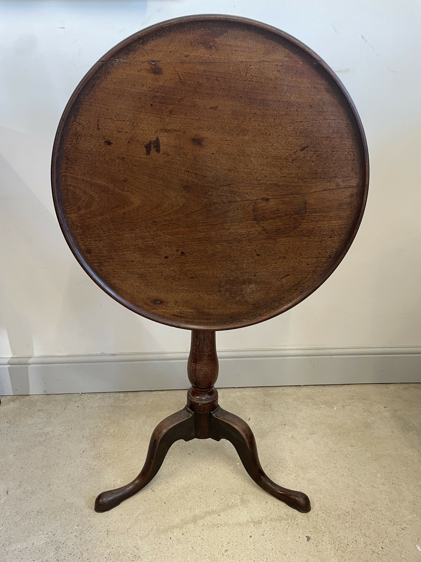 A Georgian antique oak tripod table