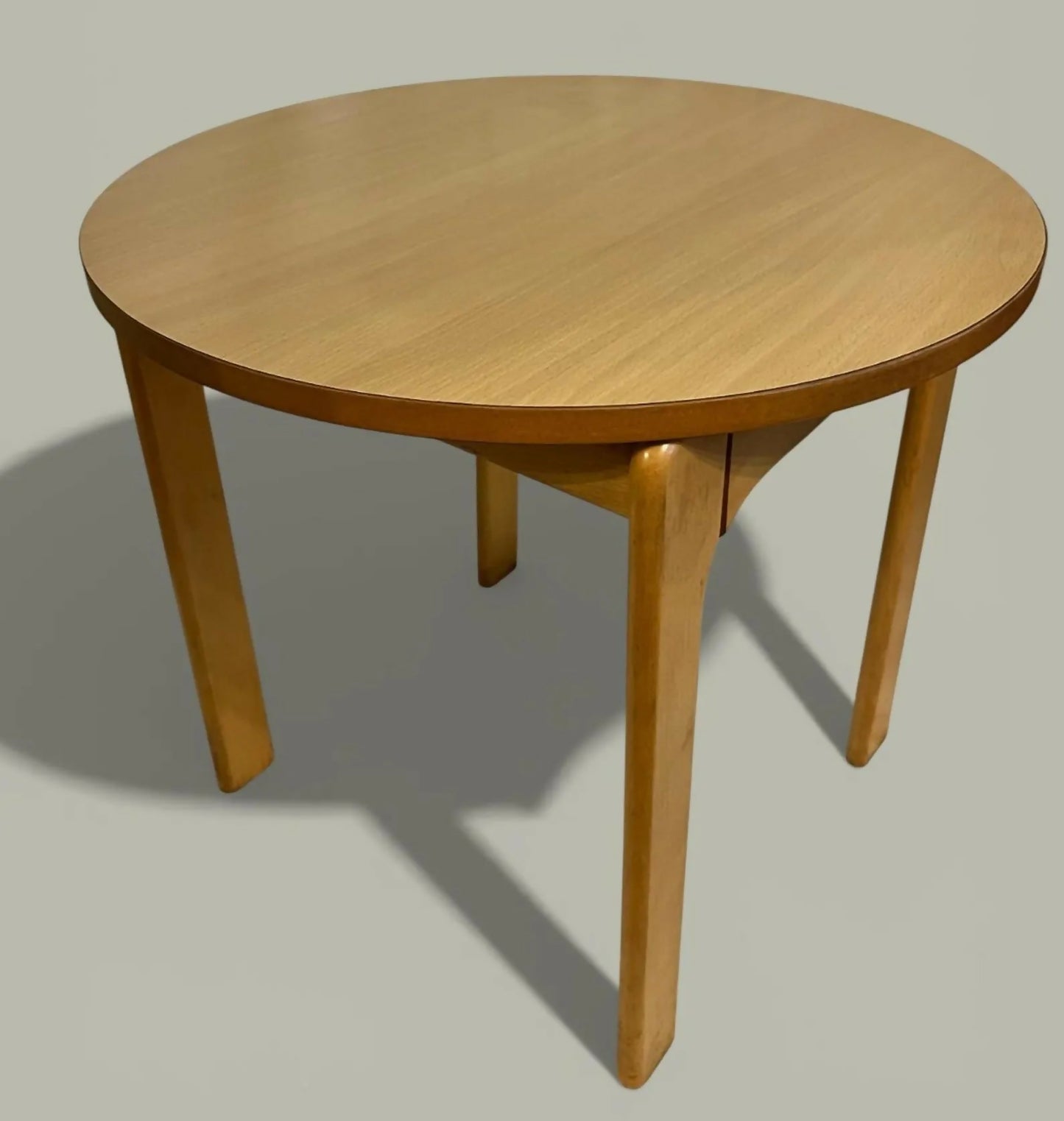 1-2 Vintage Wooden Round Side Table Light Wood Finish