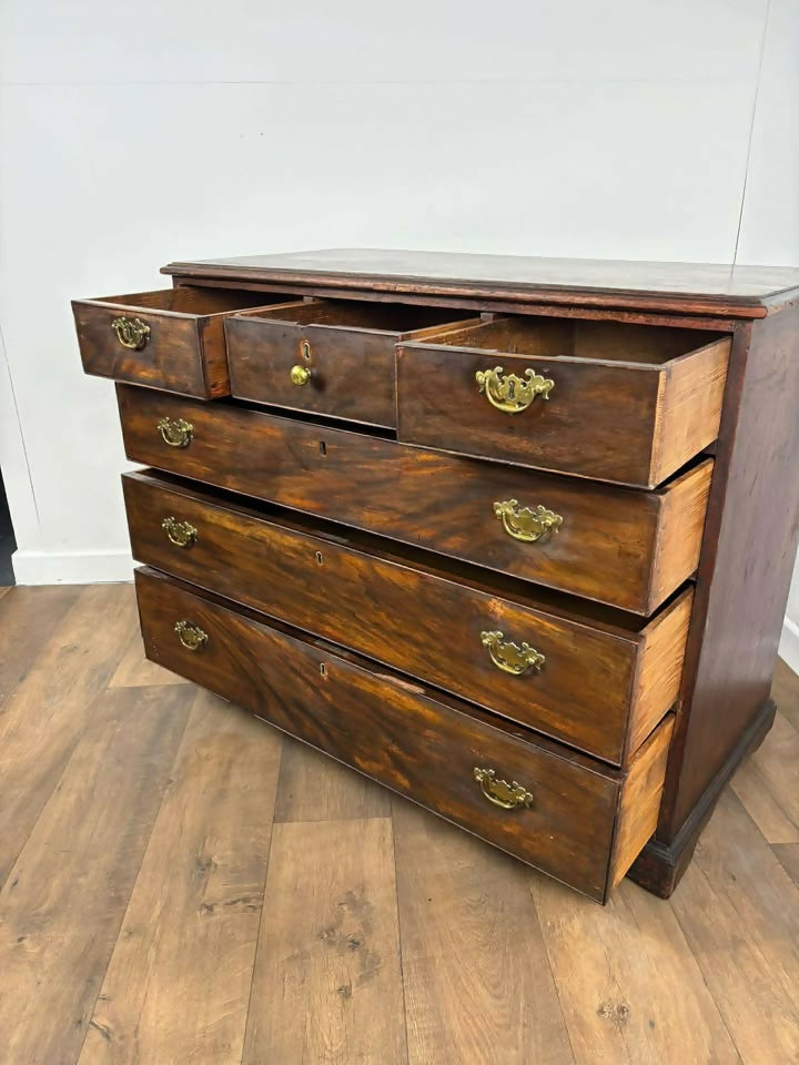 Georgian Mahogany Chest of Drawers