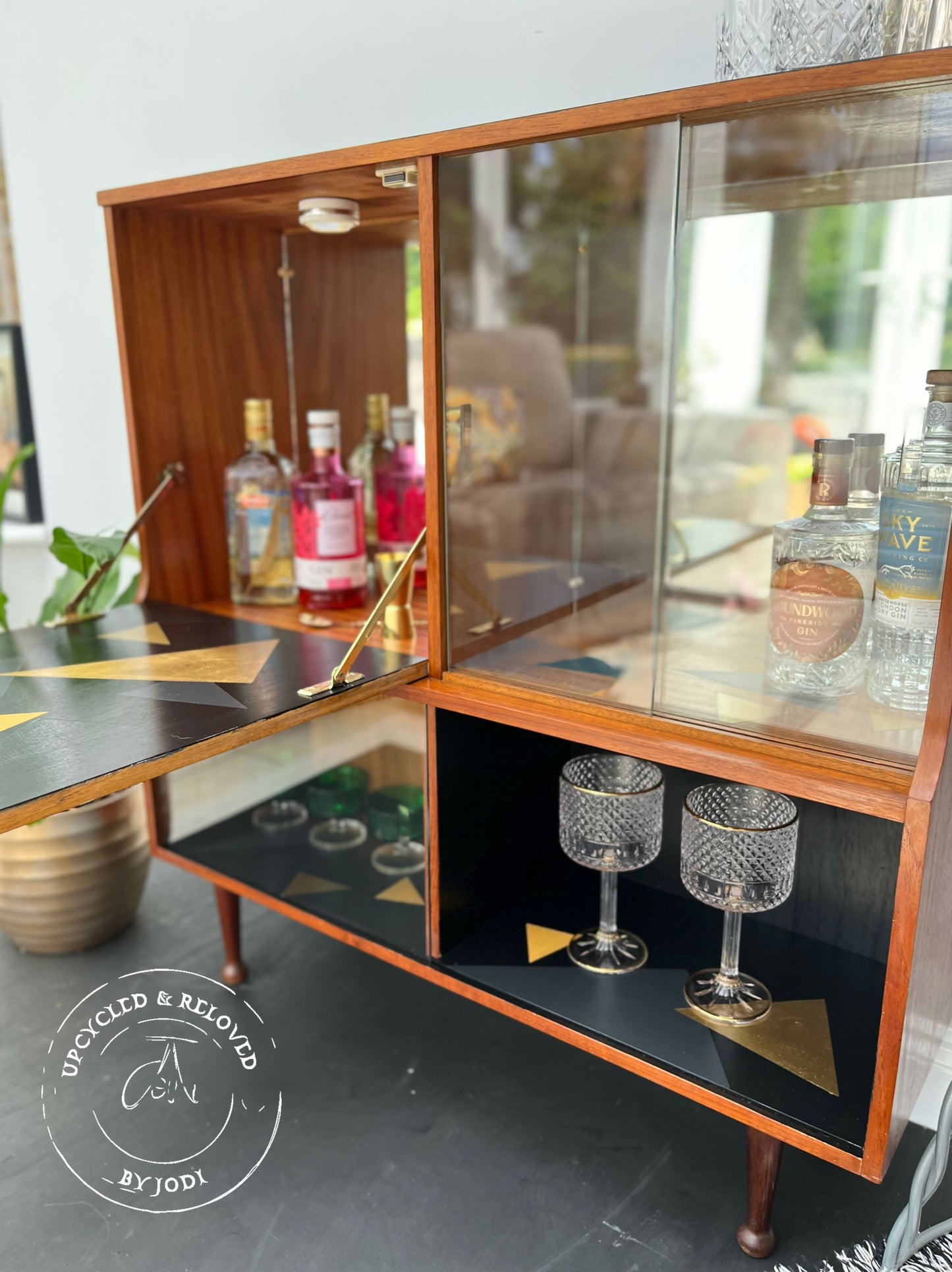 MCM Cocktail drinks cabinet in black and gold geometric retro pattern