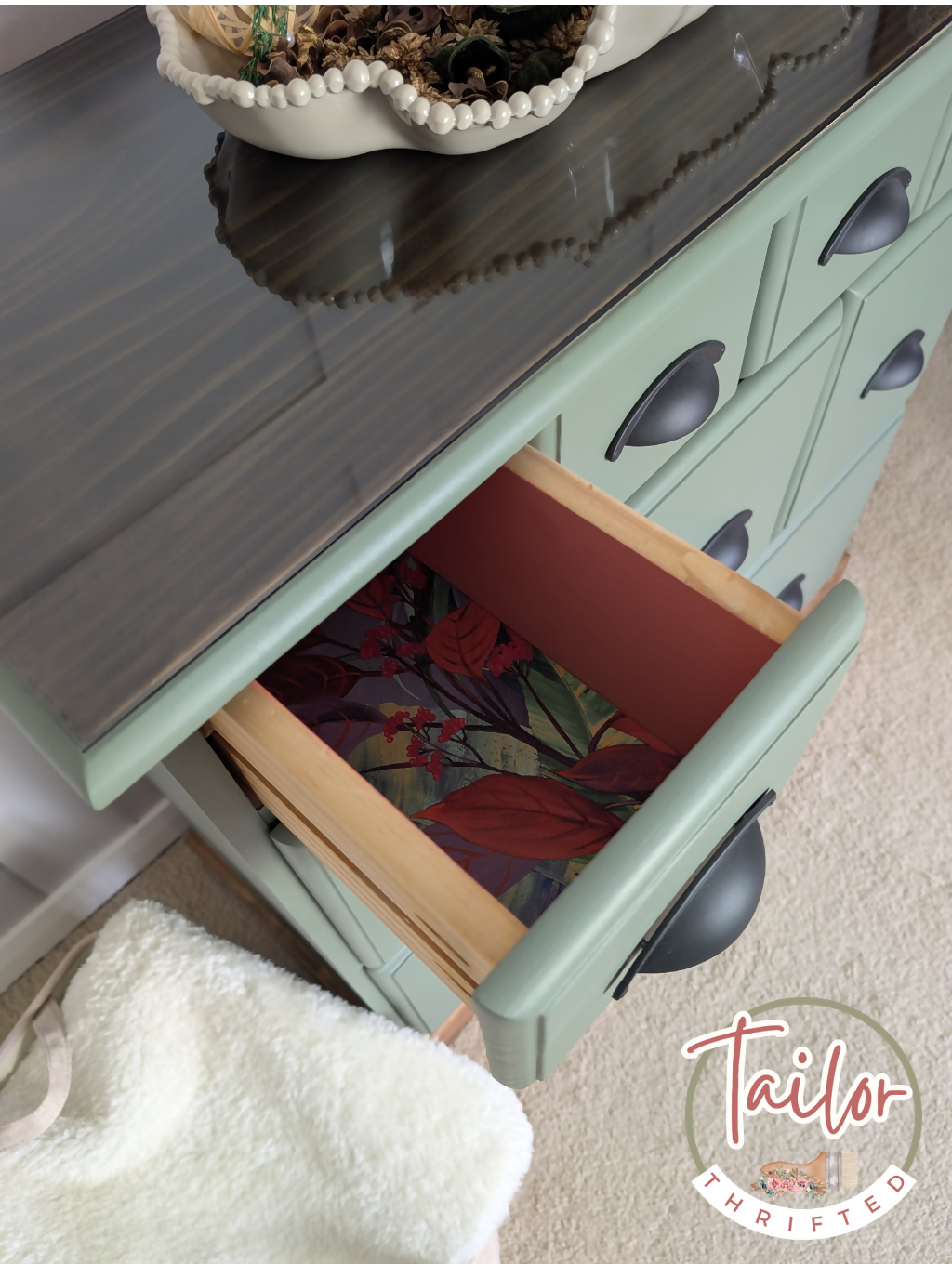 9-drawer Captain's Chest / Chest of Drawers