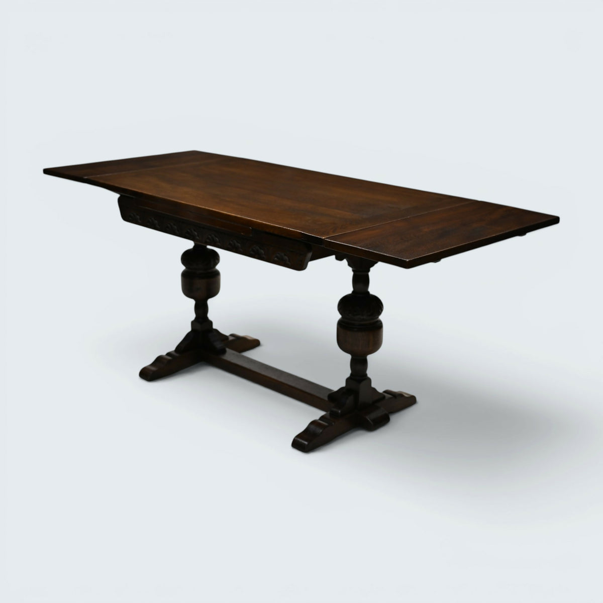 Oak Extending Dining Table Made By Jaycee Furniture Of Brighton FREE Delivery*