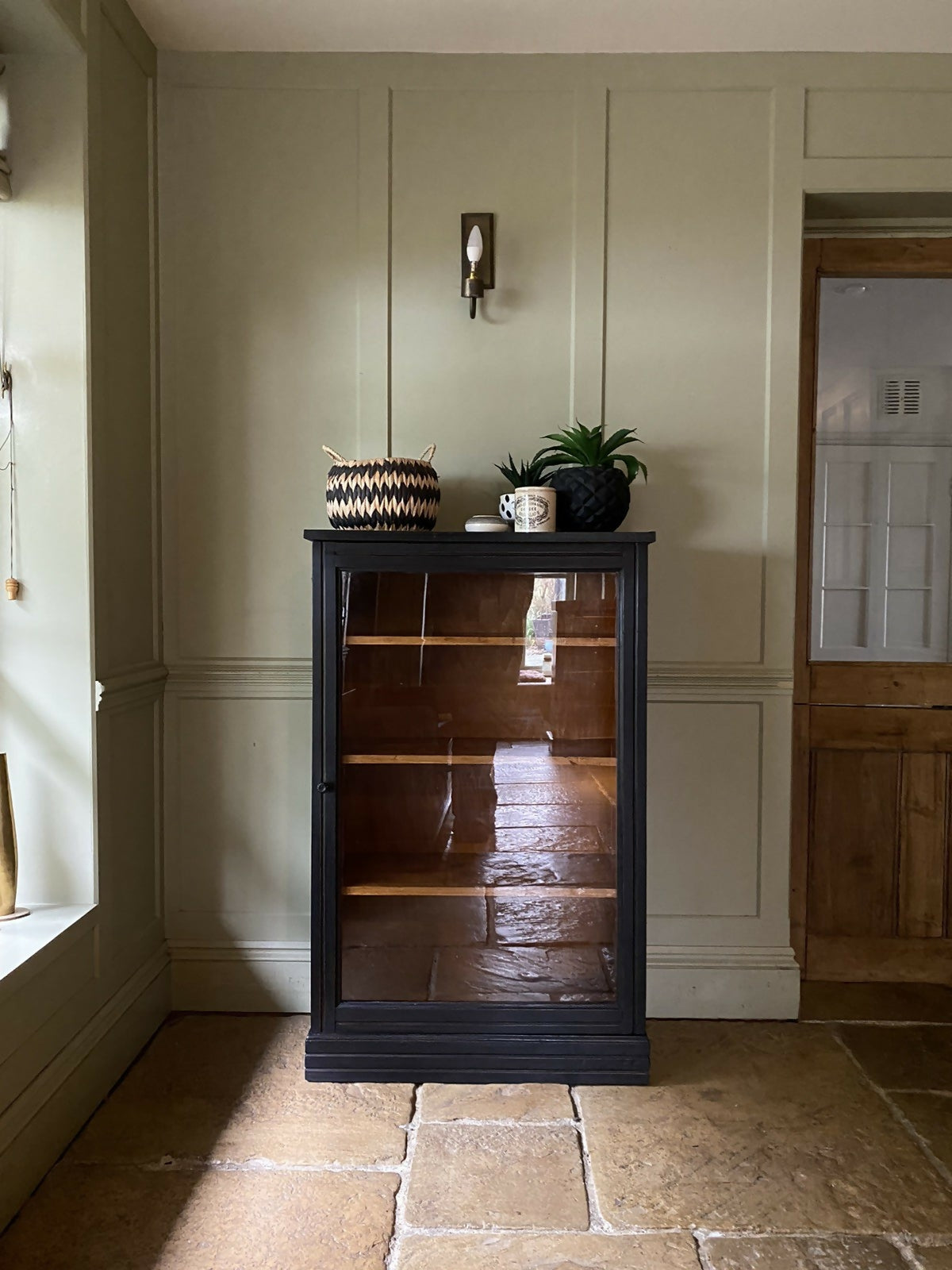 Vintage Black Painted Glazed Display China Cabinet Bathroom Cabinet