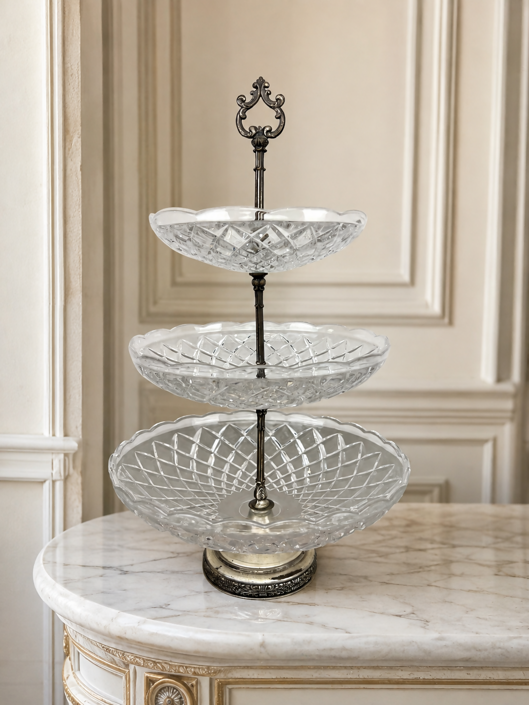 Bomboniere Vintage French Crystal Cut Three Tier Serving Cake Stand LOT 6439