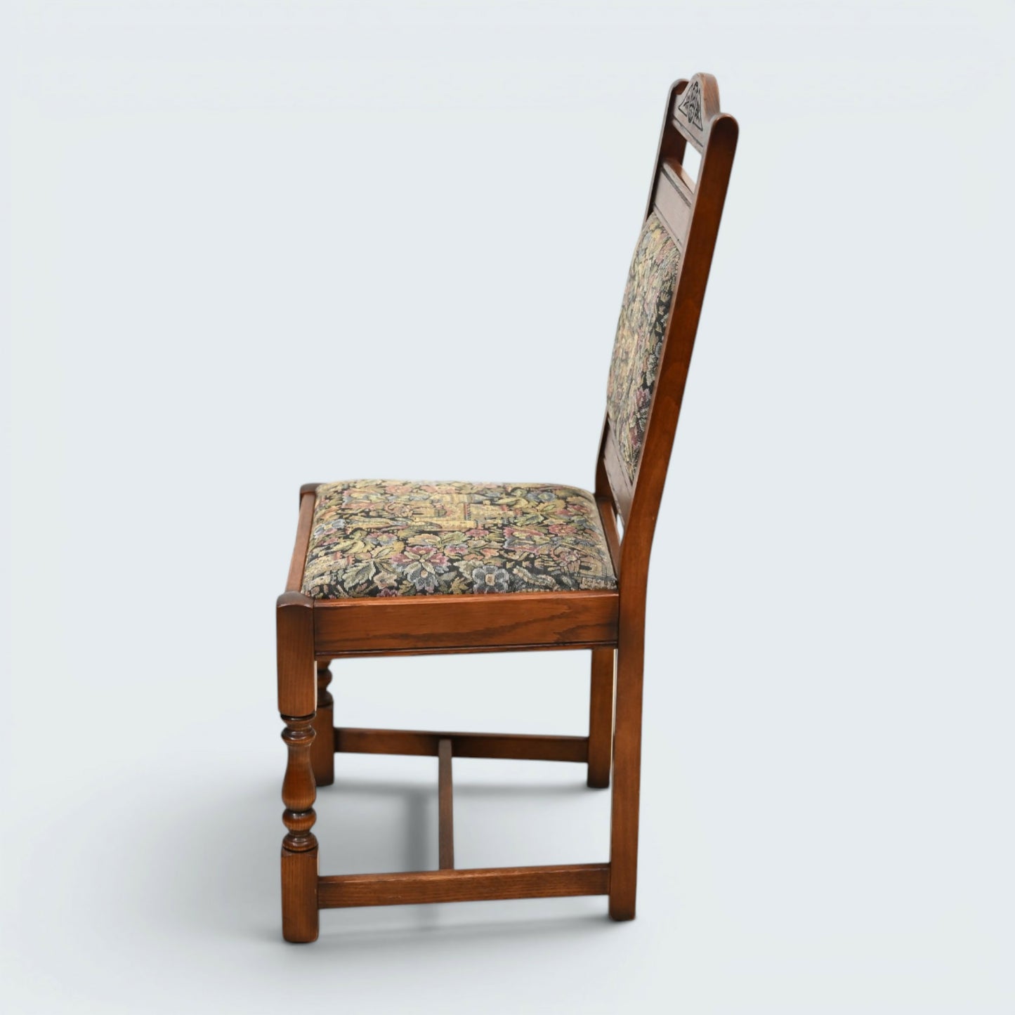 8 Old Charm Dining Chairs Inc 2 Carvers Vintage Oak Tudor Brown FREE UK Delivery