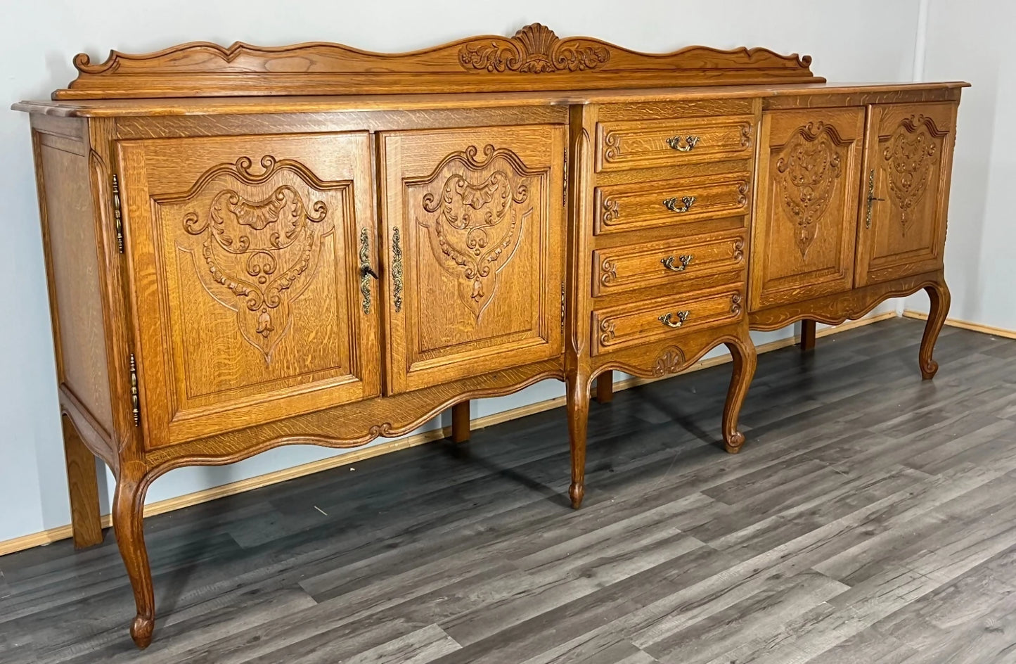 Vintage French Oak Sideboard Louis XIV Style Buffet Cabinet Cupboard LOT 3820