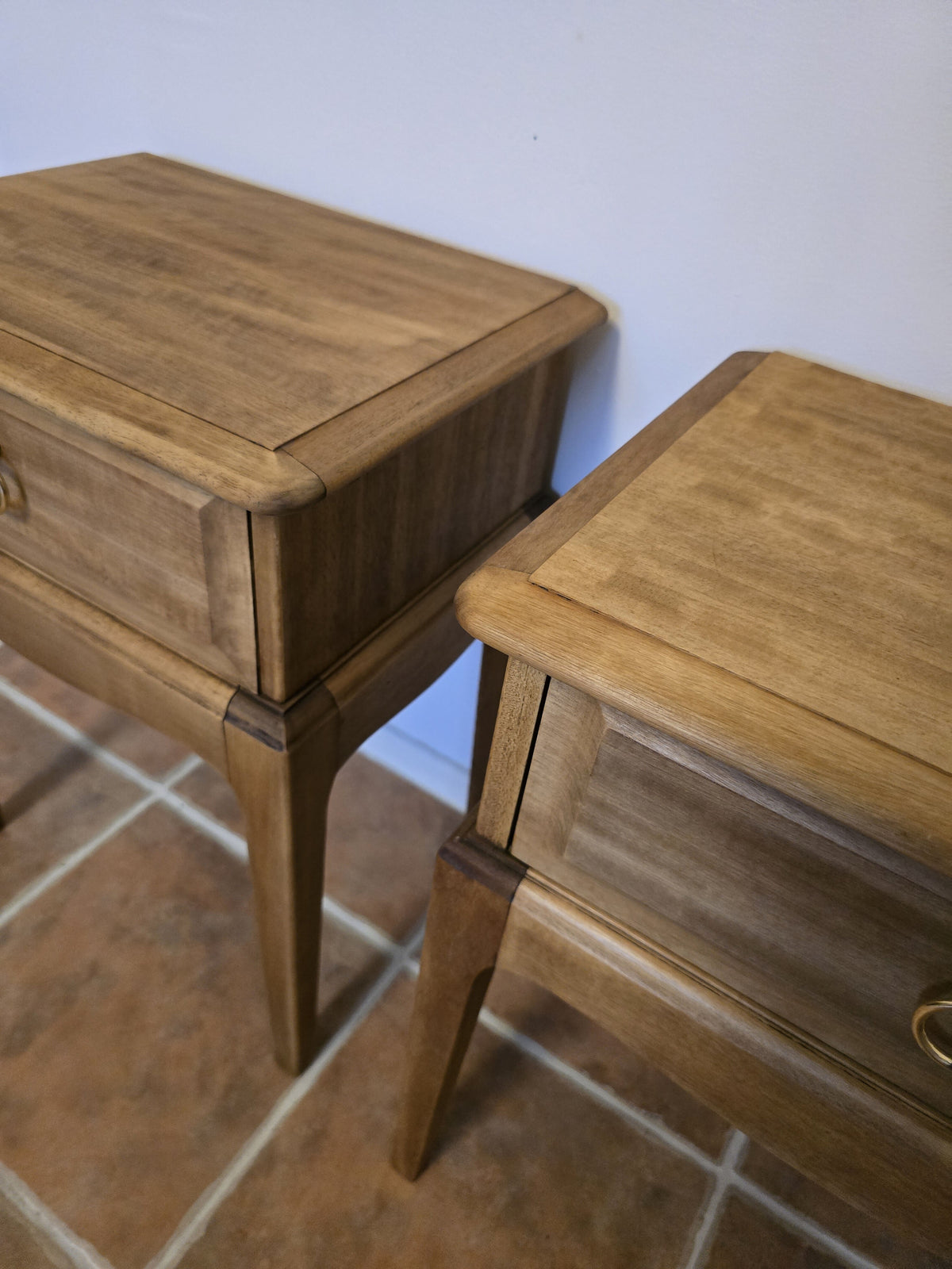 Stag Minstrel bedside tables x2