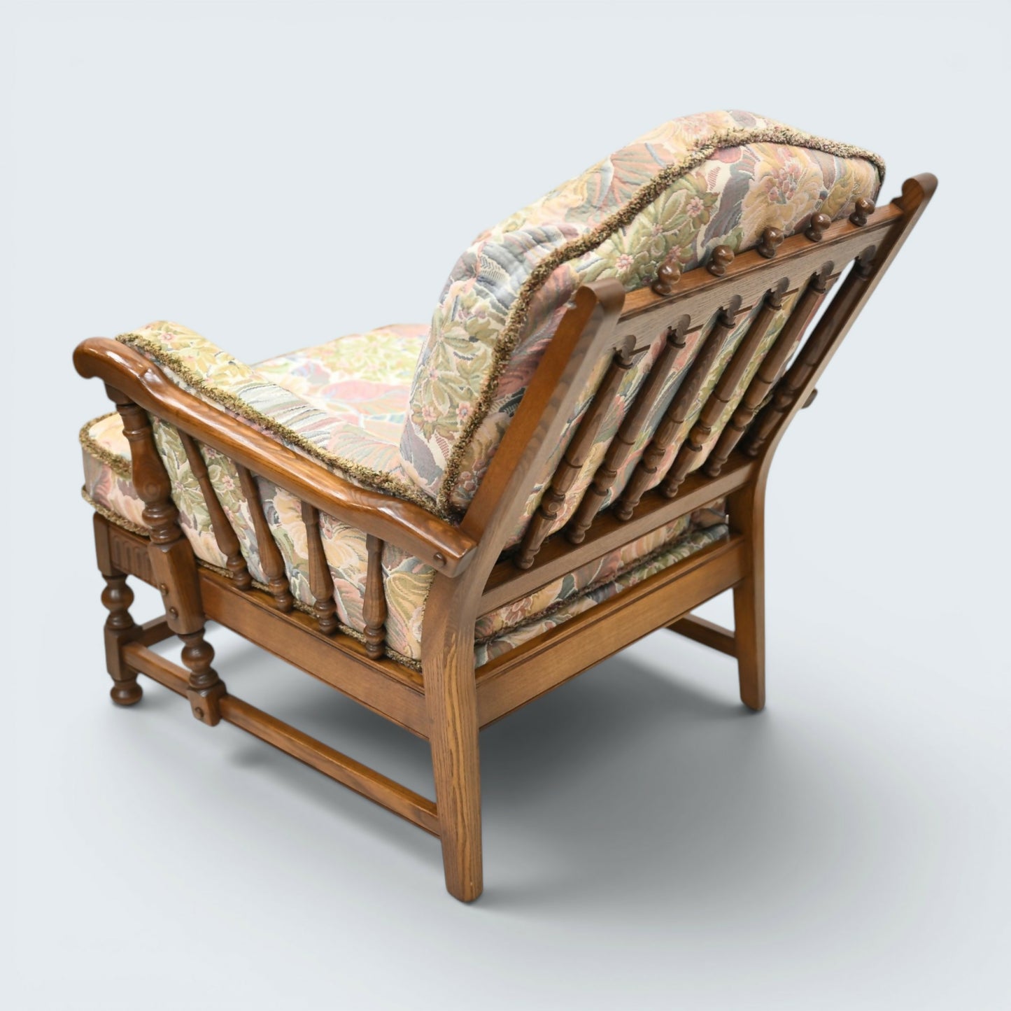 Ercol York Minster Easy Chair Armchair Golden Dawn Finish FREE UK Delivery