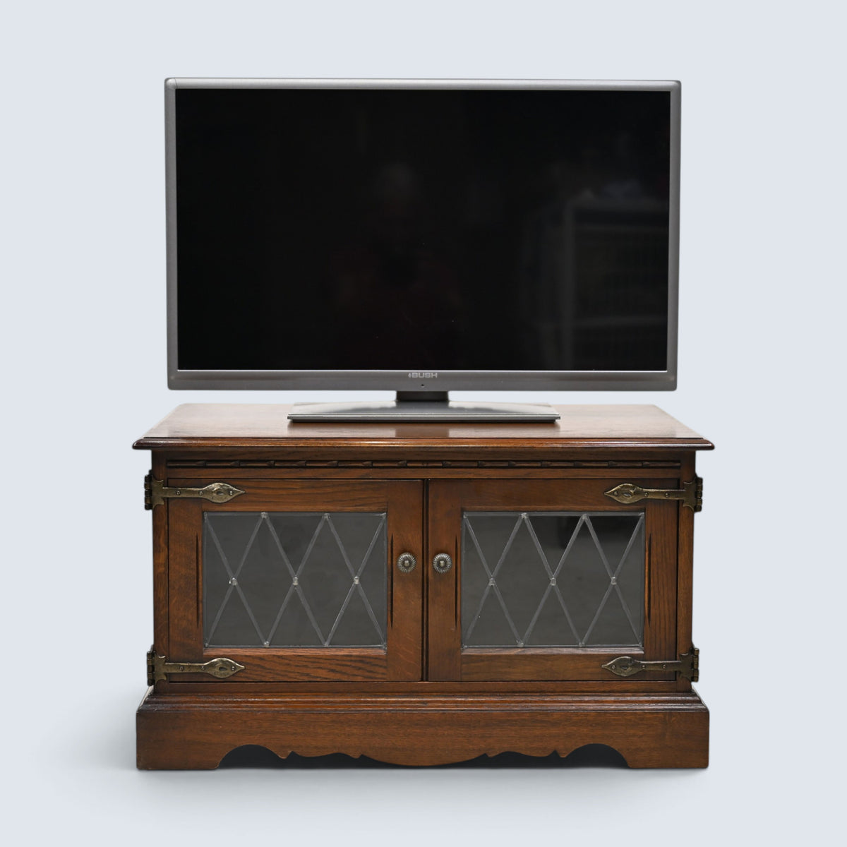Old Charm TV/Video Cabinet Light Oak Finish Model 2173 FREE UK Delivery*
