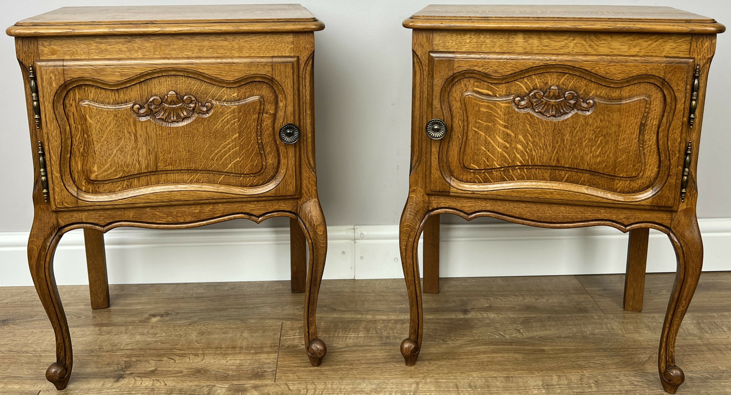 Pair of Bedside Tables Vintage French Louis Oak Nightstands Cabinets LOT 6214