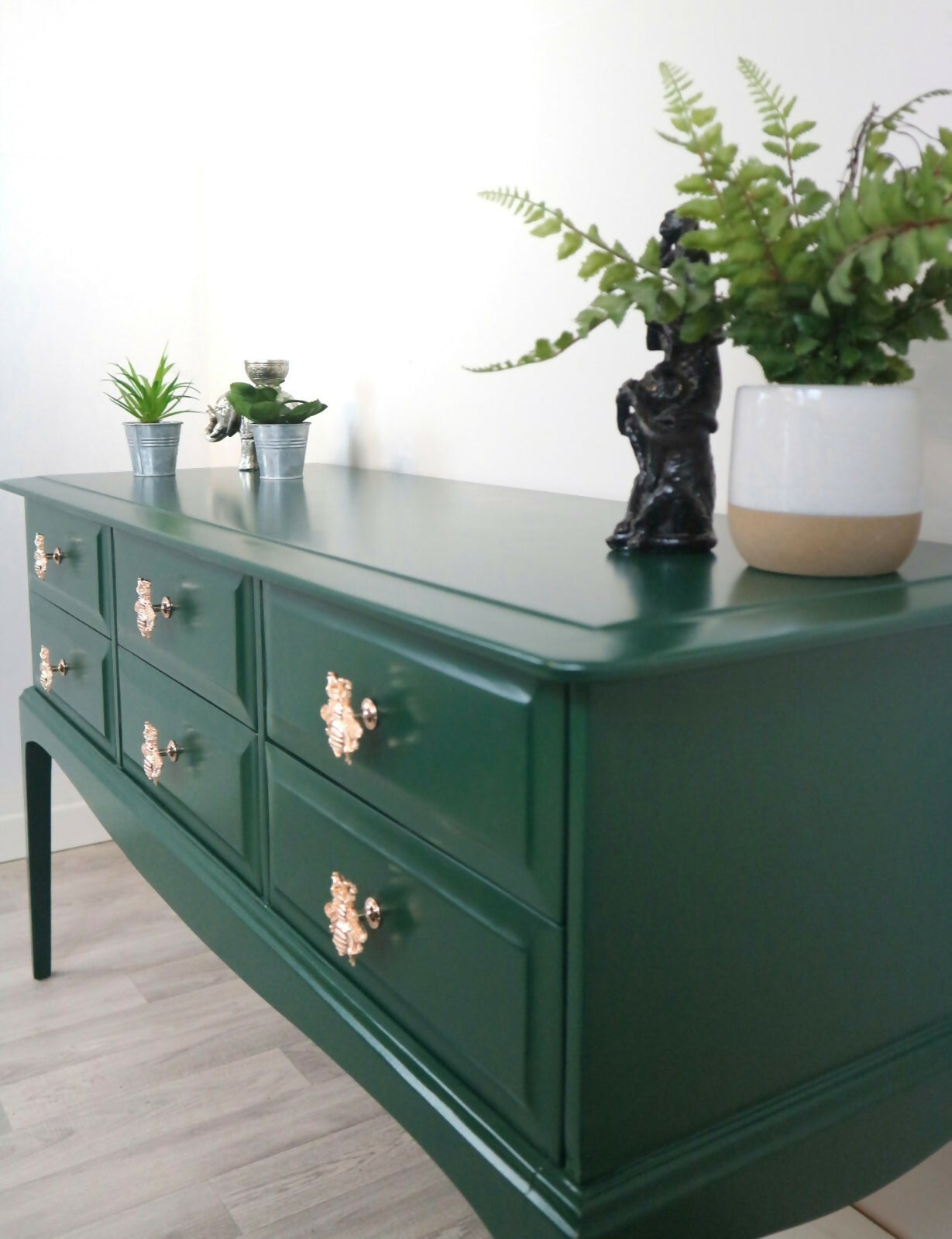 Stag Minstrel 6 Drawer Console Table , Dressing Table Sideboard Chest Of Drawers