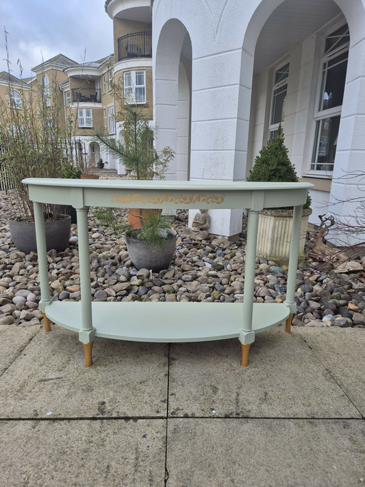 Gorgeous Console table